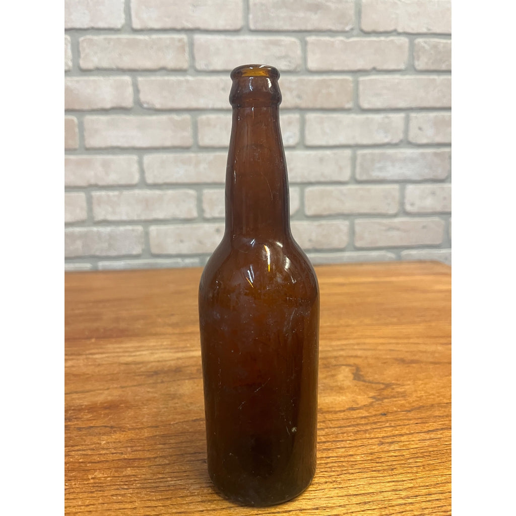 Vintage Jung Brewing Co. Milwaukee Wis Beer Bottle Amber Embossed