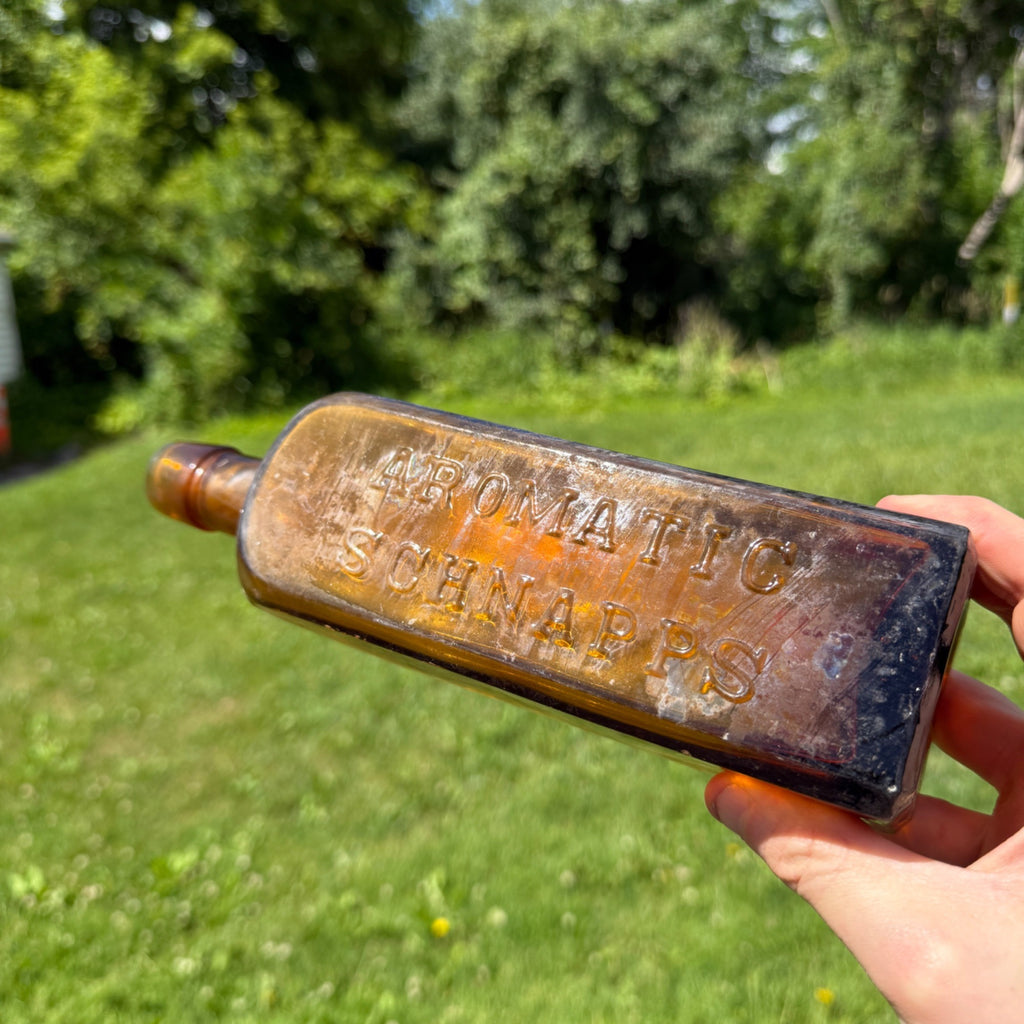 1880s Amber Udolpho Wolfe's Aromatic Schnapps Bottle 1880 Drippy Applied Lip Bottle