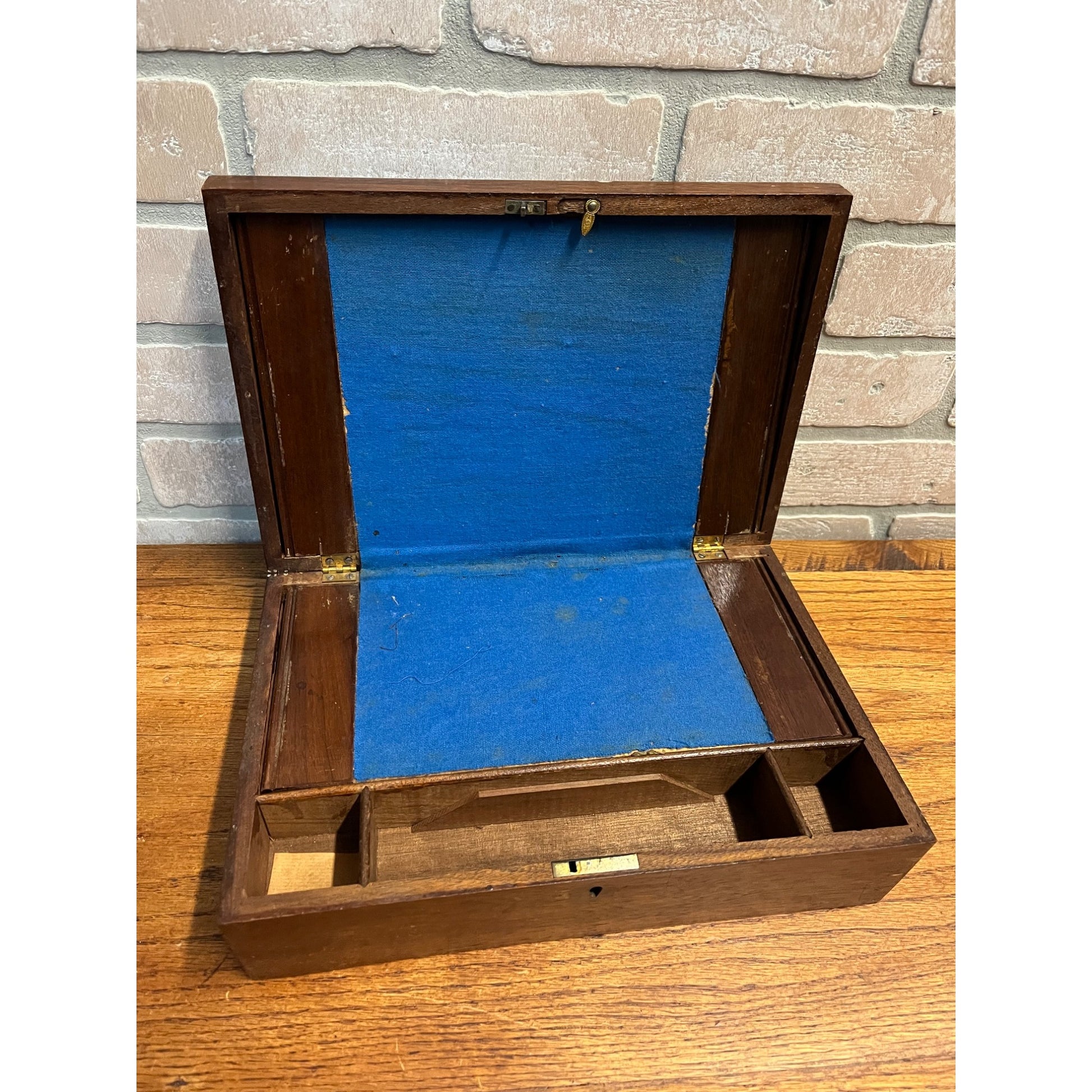 Antique 19th c. Portable Wooden Lap Field Desk Victorian 1800s