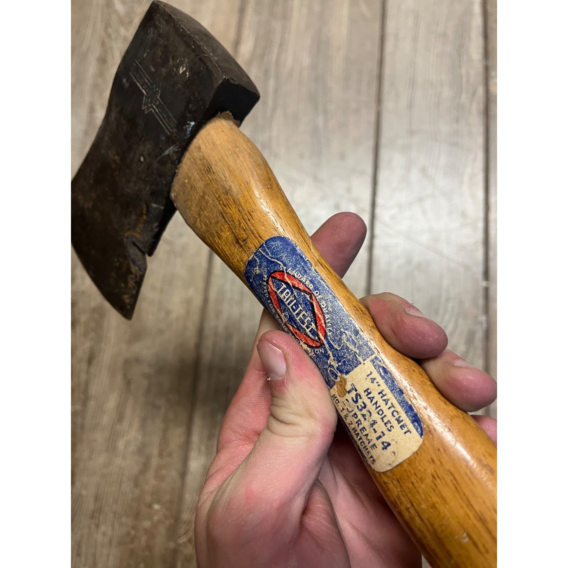 Vintage Wards Master Quality Single Bit Camp Axe Hatchet 1lb 10oz Tru-Test Handle