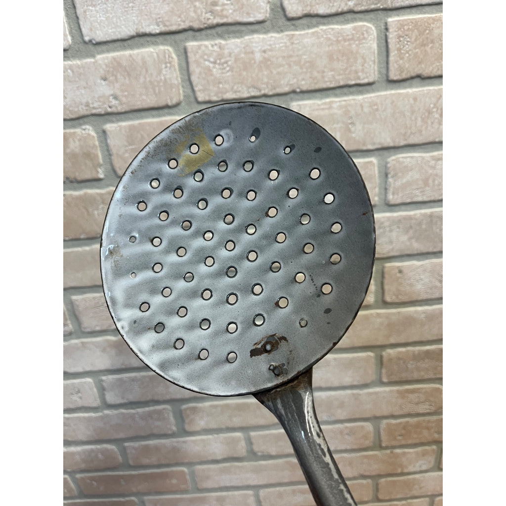 Antique Primitive Grey Graniteware Enamelware Handled Strainer Skimmer  Farmhouse Kitchen Decor