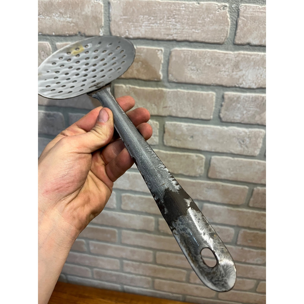 Antique Primitive Grey Graniteware Enamelware Handled Strainer Skimmer  Farmhouse Kitchen Decor