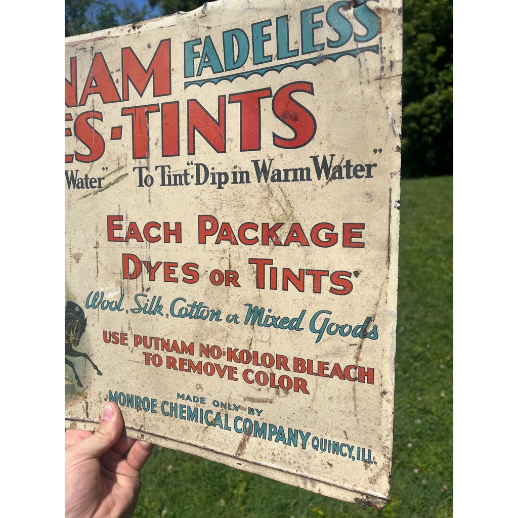 Early 1900s Tin Sign - Putnam Dyes - George Washington Chased by the Redcoats