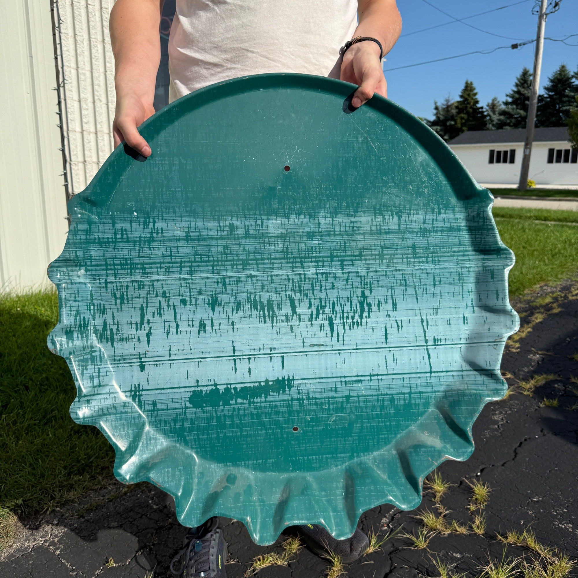 Original 1963 Pepsi Cola Tin Advertising Bottle Cap Button Sign Stout Vintage