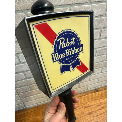 Vintage Pabst Blue Ribbon Beer 1978 Lighted Wall Sconce Buggy Lantern Bar Sign