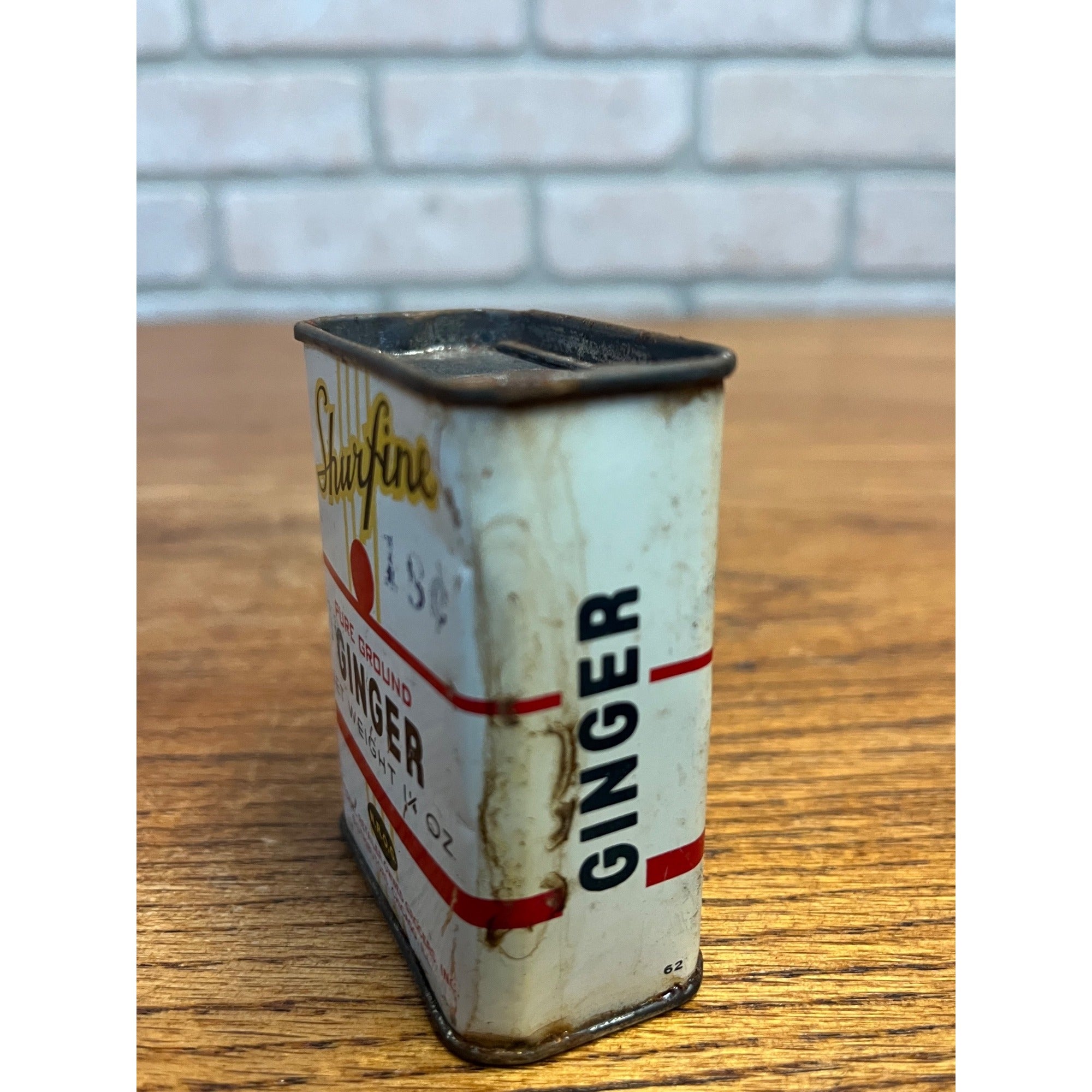 Vintage Shurfine Pure Ground Ginger Spice Tin Advertising Can N.R.O.G. Chicago, Illinois