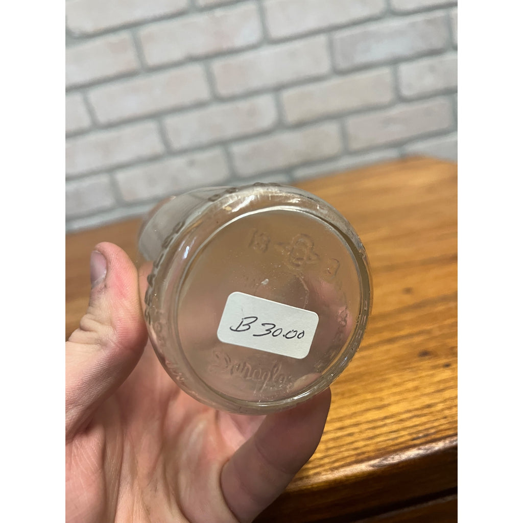 Vintage Cedar Grove Dairy Slinger Wisconsin Half Pint Milk Dairy Bottle