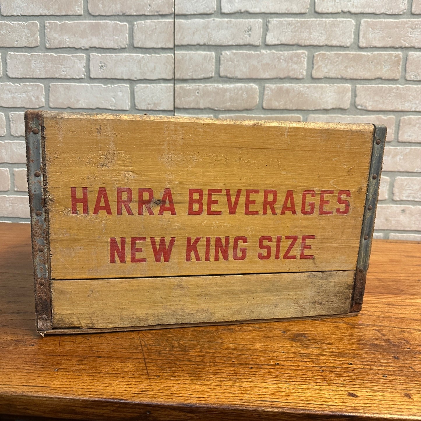 Wood Crate Box Holder Soda Pop Beverage Harra Oshkosh Wis  New King size