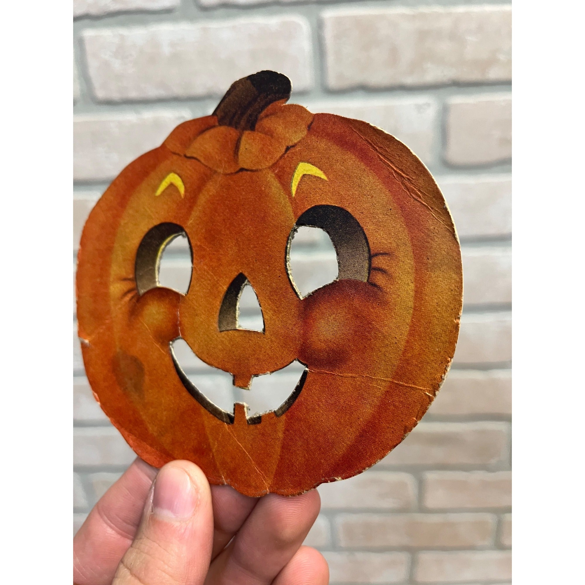 Vintage 1960s Halloween Jack o' Lantern JOL Diecut --  Dennison? Beistle?