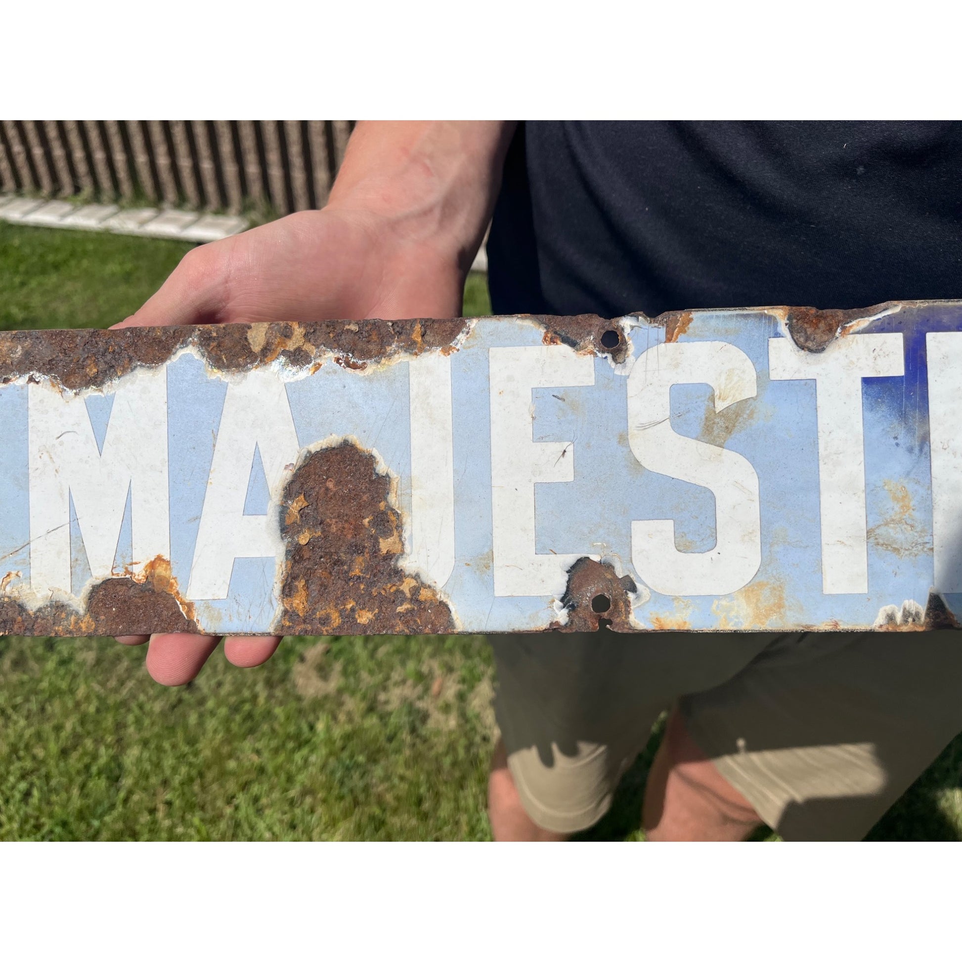 Vintage 1900s Majestic Mfg Co. Stoves & Ranges Porcelain Advertising Sign St Louis