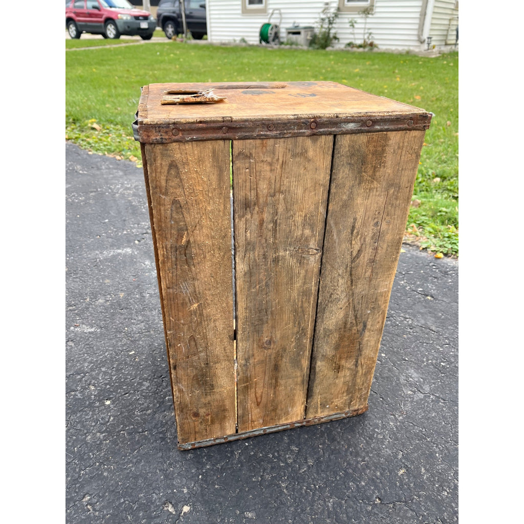 Vintage Braumeister Independent Brewery Milwaukee WI Wooden Beer Crate Case