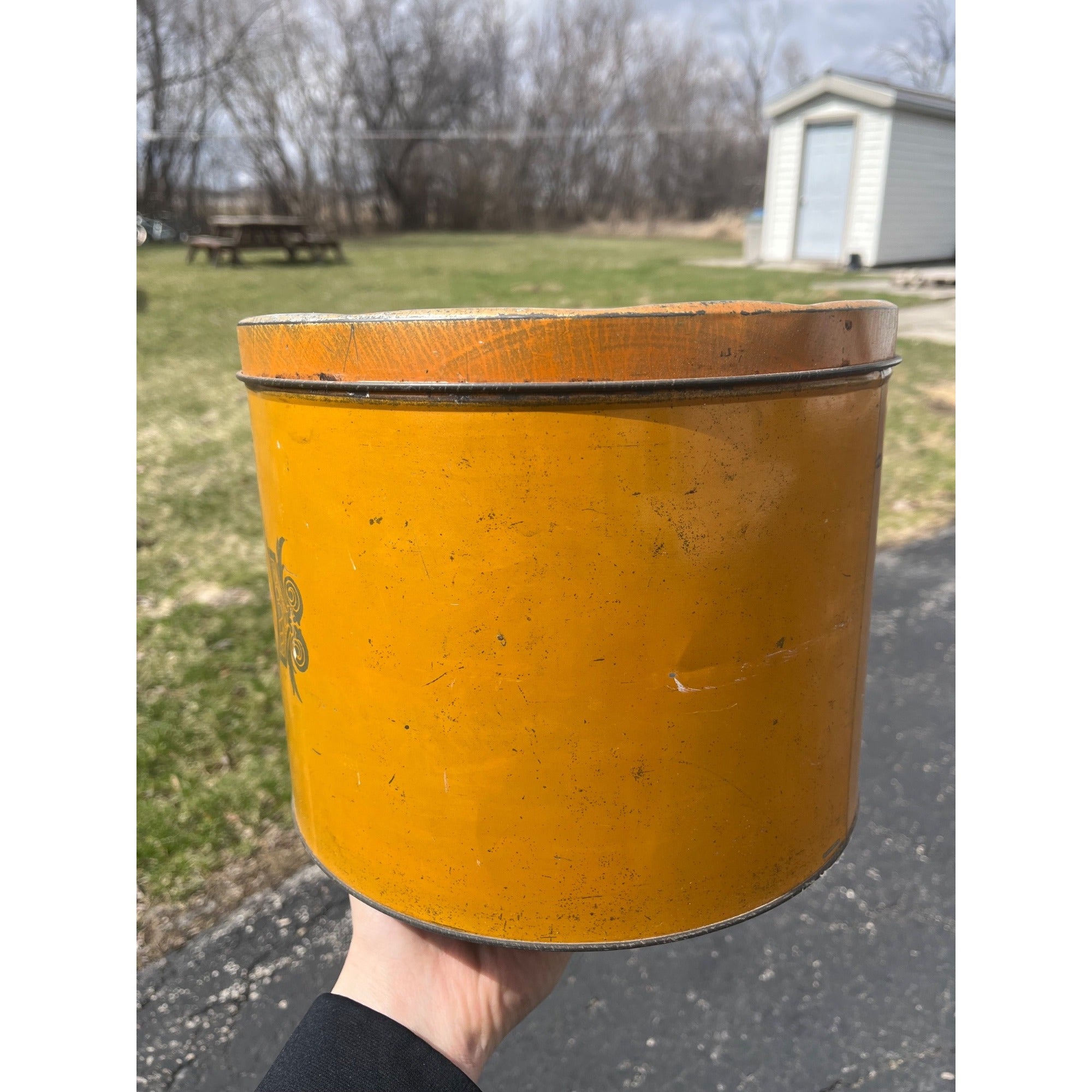 Vintage Reeds Butterscotch Wafer Tin Can Advertising 10" Kitchen Farmhouse Decor