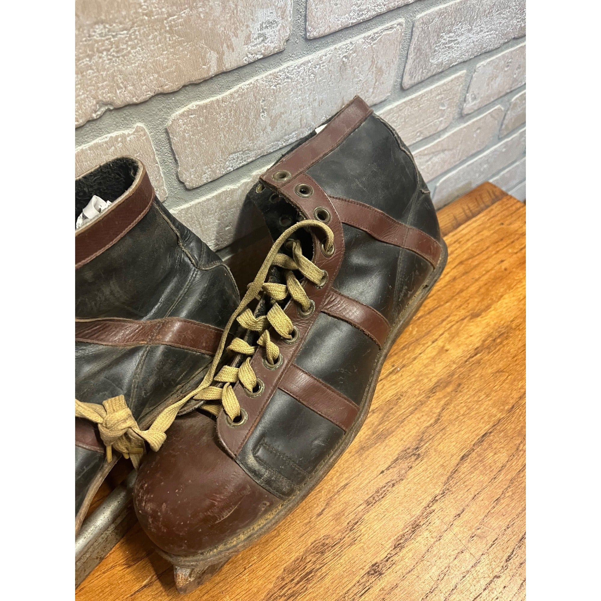Antique Vintage 1920s Black & Brown Leather Ice Skates Winter Christmas Primitive Farmhouse Decor