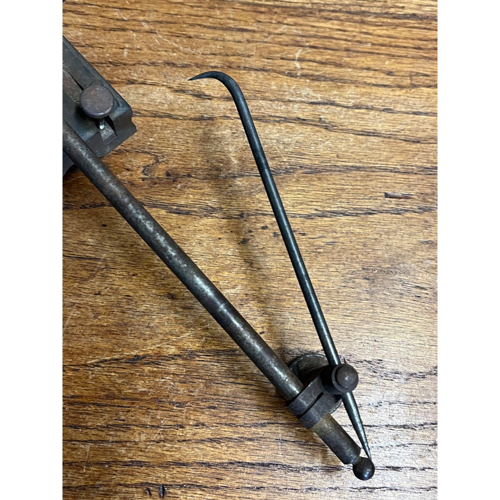 Vintage - Engineering - Surface Gauge Scribing Block