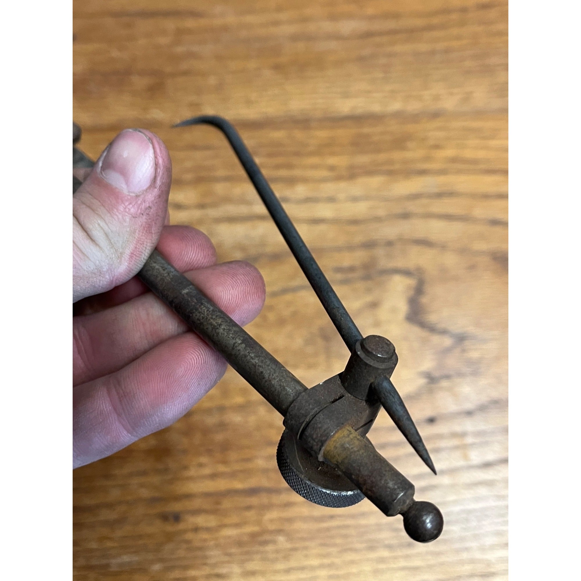 Vintage - Engineering - Surface Gauge Scribing Block