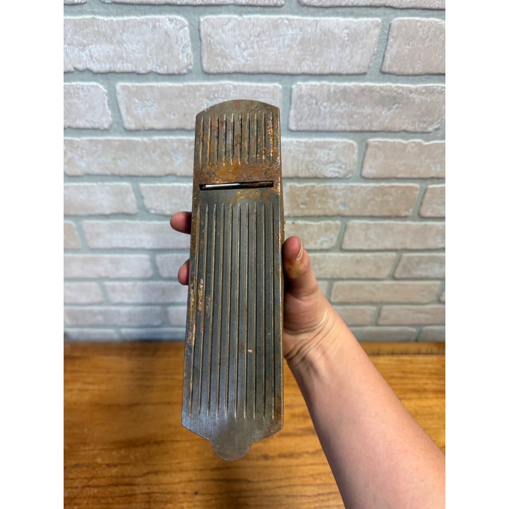 Vintage Stanley No 4 Wood Carpentry Plane Grooved Planer Tool For Restoration