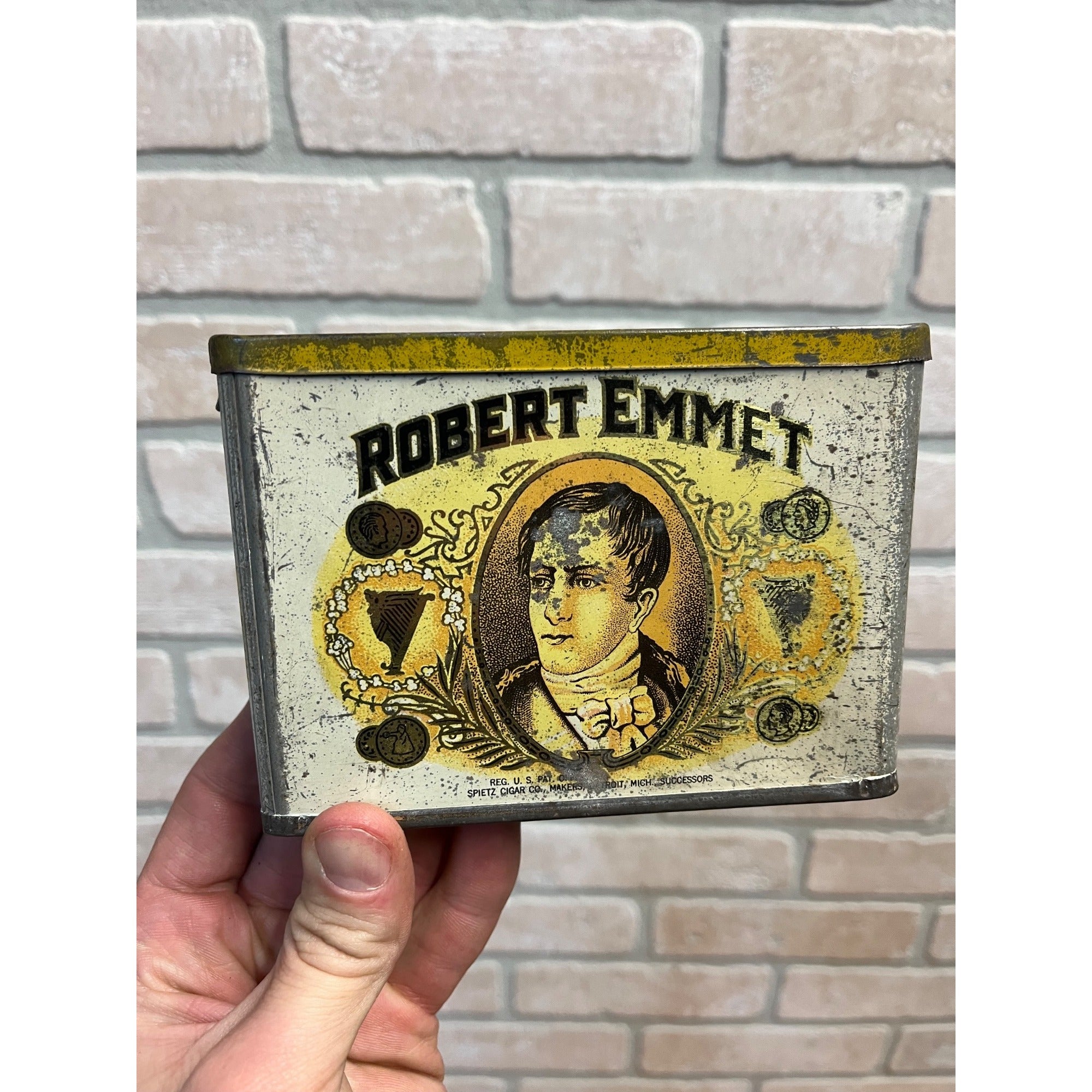 Vintage Robert Emmet Tobacco Tin Advertising  Spietz Cigar Co. Detroit MI