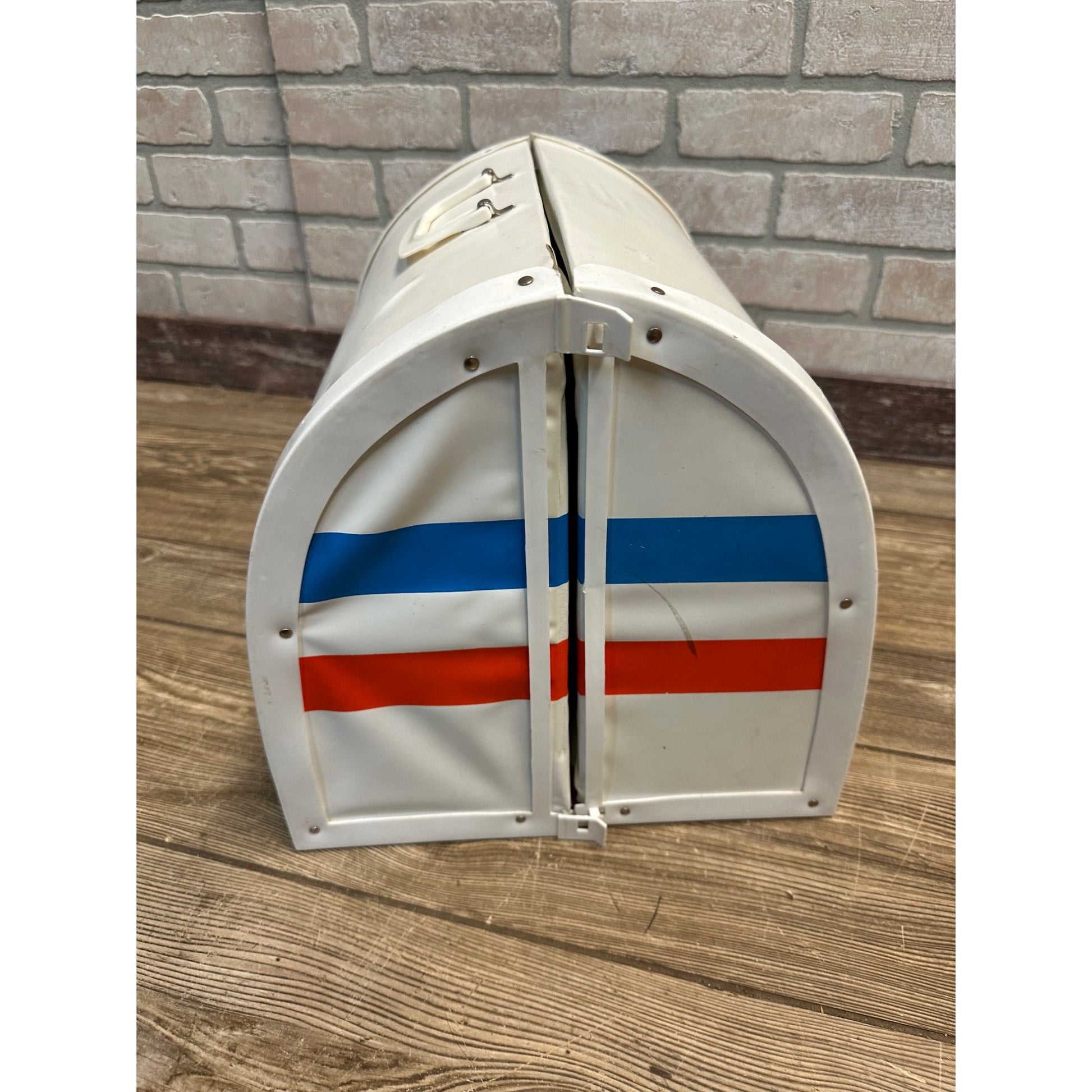 VINTAGE BARBIE FRIEND SHIP AIRPLANE CASE 1970S MATTEL #8639 UNITED AIRLINES