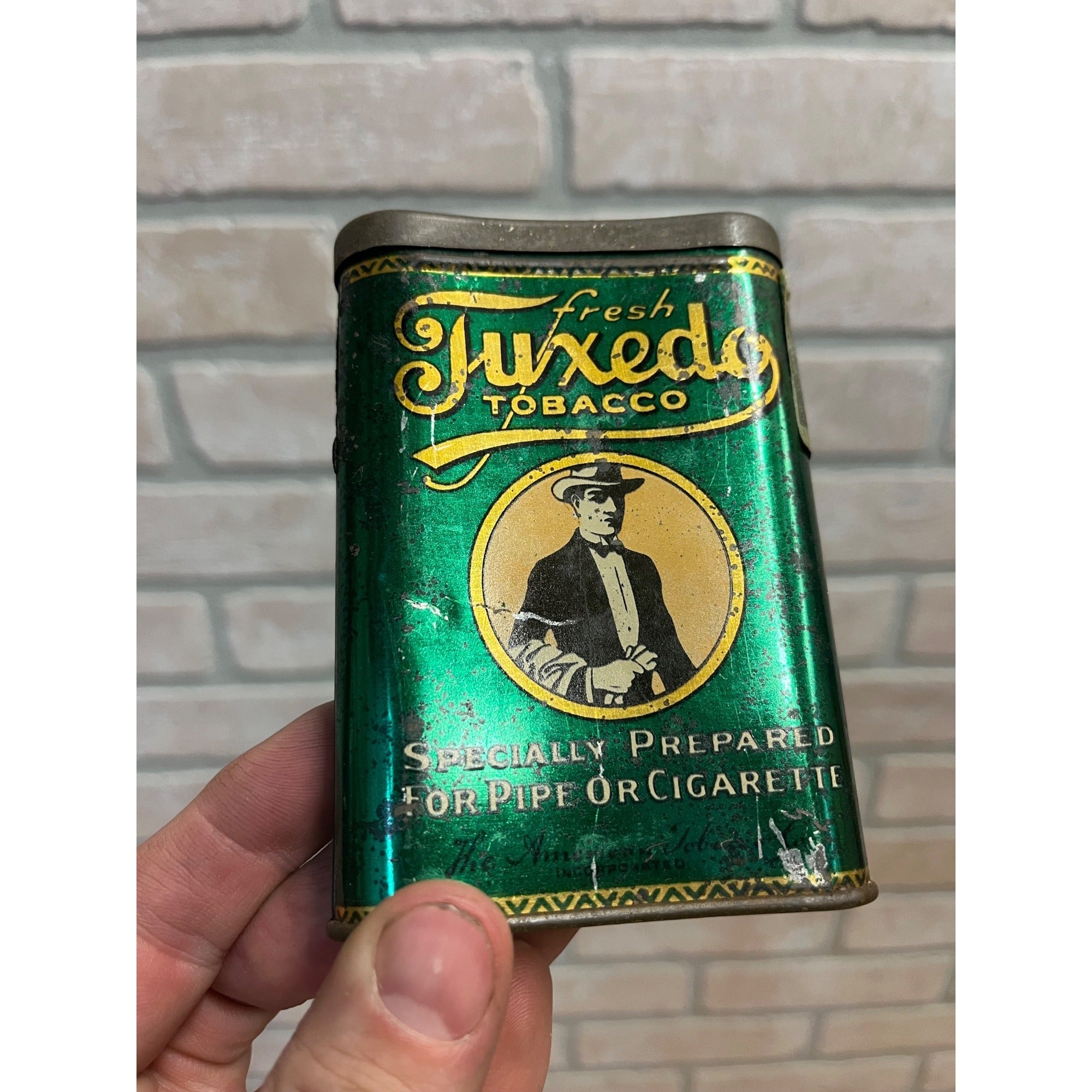 Vintage Tuxedo Tobacco Tin Empty Vertical Pocket Pipe Mixture Can