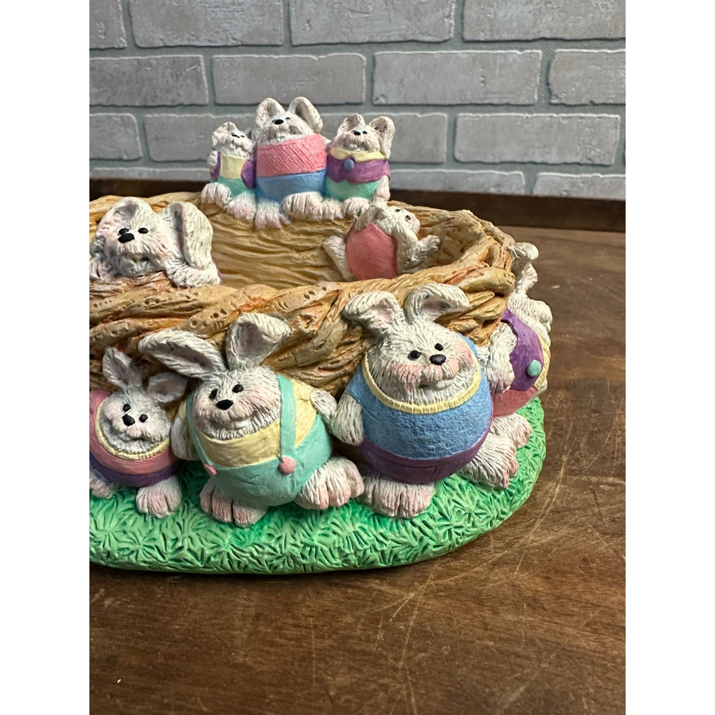 1992 Accents Unlimited Easter Planter Ceramic Rabbits Bunny Nest Basket