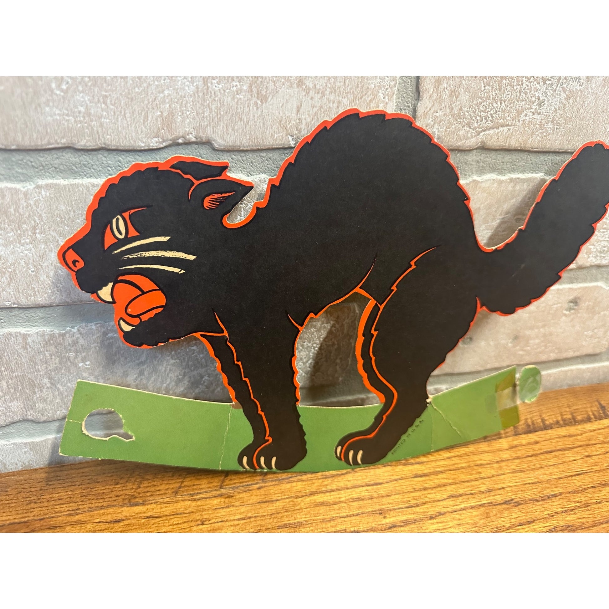 Vintage 1950s Beistle Halloween Diecut Standup - Screeching Black Cat