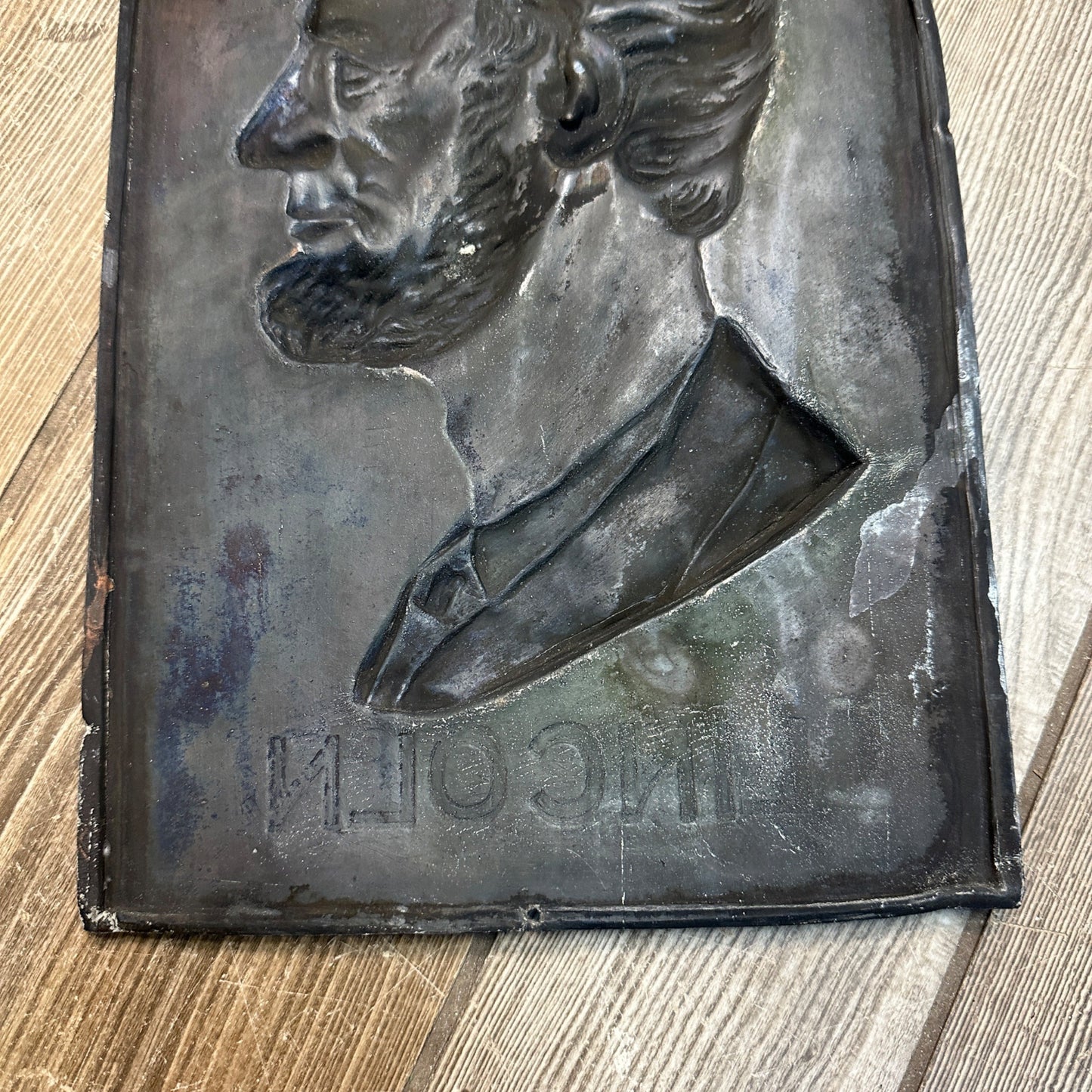 Vintage Lincoln Bust Preisdential Wall Bronze Plaque VBD  13-1/8" x 8-1/4"