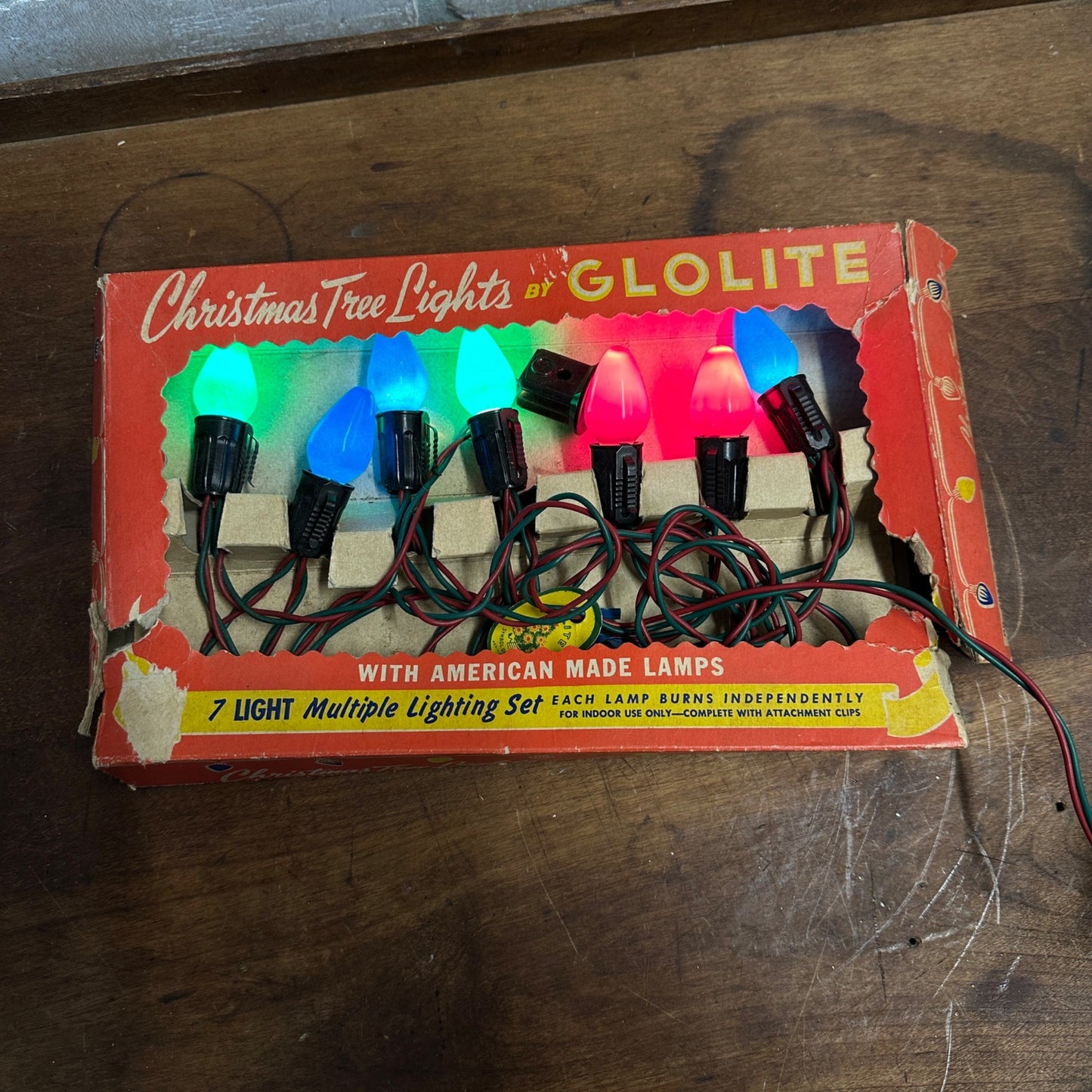 Vintage 1940s Glolite Christmas String Light Mazda Lamps C7 Bulbs 7-Light