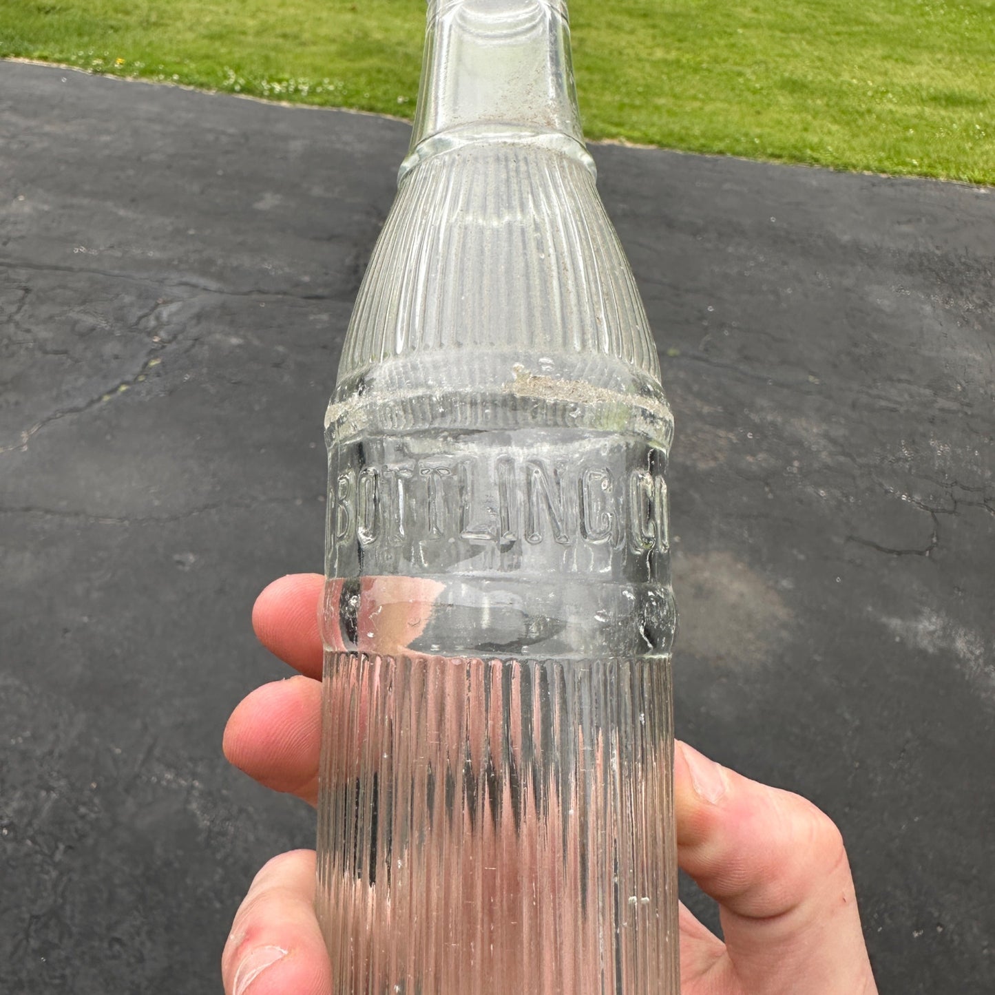 VINTAGE PLYMOUTH SPRINGS BOTTLING CO. 7oz WISCONSIN ART DECO RIBBED SODA