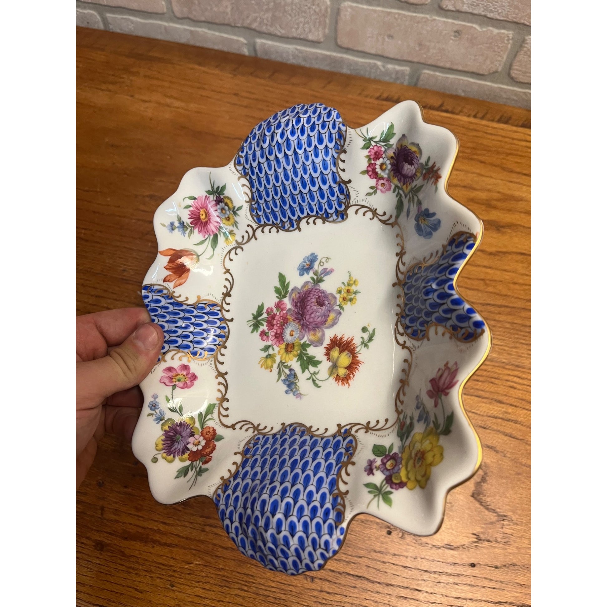 Rare Vintage Royal Europe Peinte a La Main Hand Painted Porcelain Dish Bowl