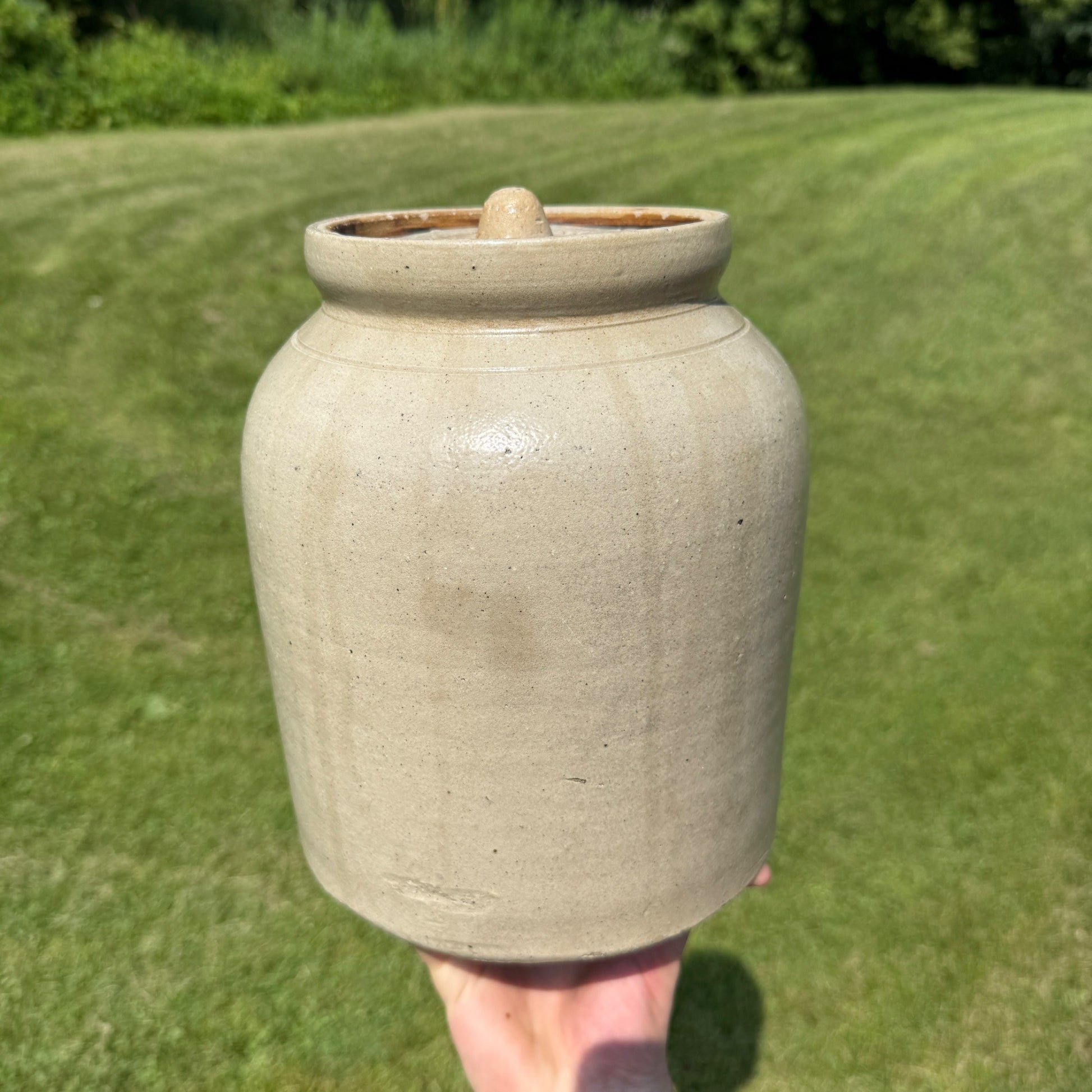 Antique White Cream Stoneware Lidded Crock Preserves Bean Pot Snuff