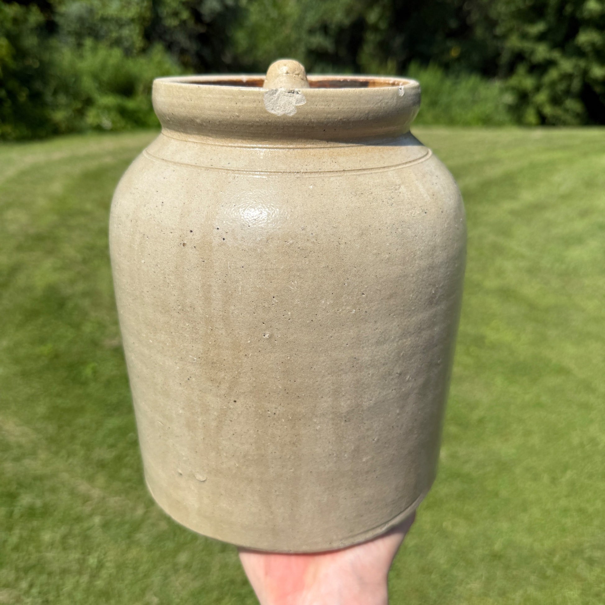Antique White Cream Stoneware Lidded Crock Preserves Bean Pot Snuff