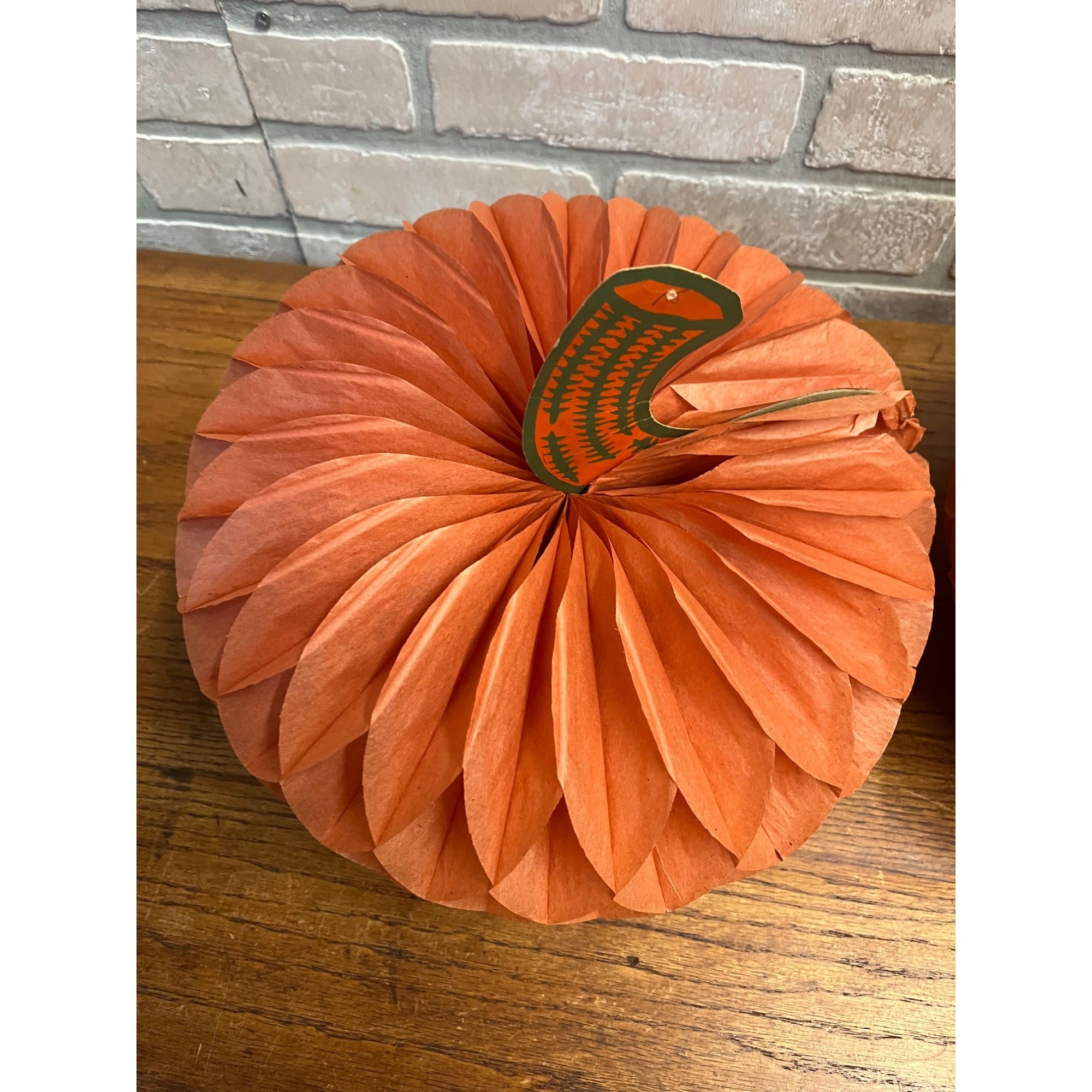 Vintage Beistle Halloween Orange Honeycomb Crepe Pumpkins Hanging Decor