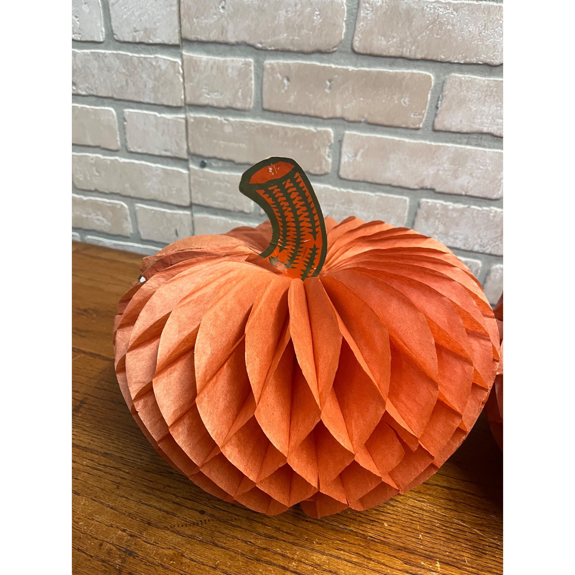 Vintage Beistle Halloween Orange Honeycomb Crepe Pumpkins Hanging Decor