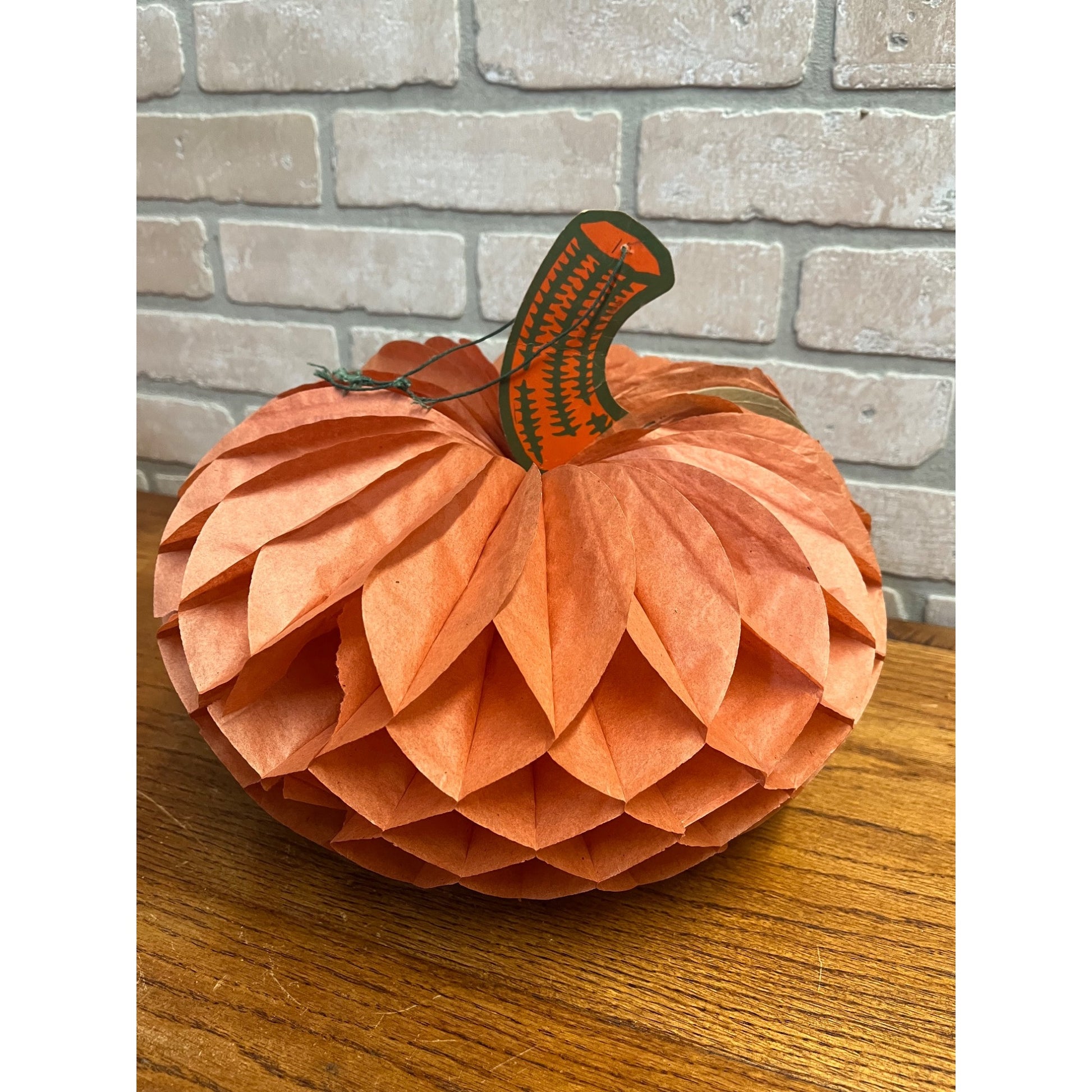 Vintage Beistle Halloween Orange Honeycomb Crepe Pumpkins Hanging Decor