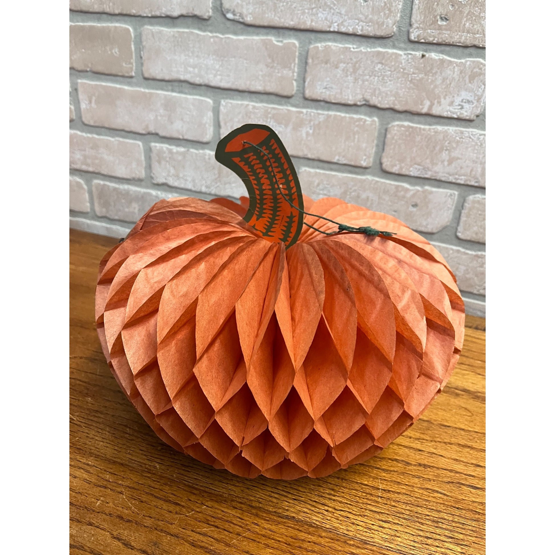 Vintage Beistle Halloween Orange Honeycomb Crepe Pumpkins Hanging Decor