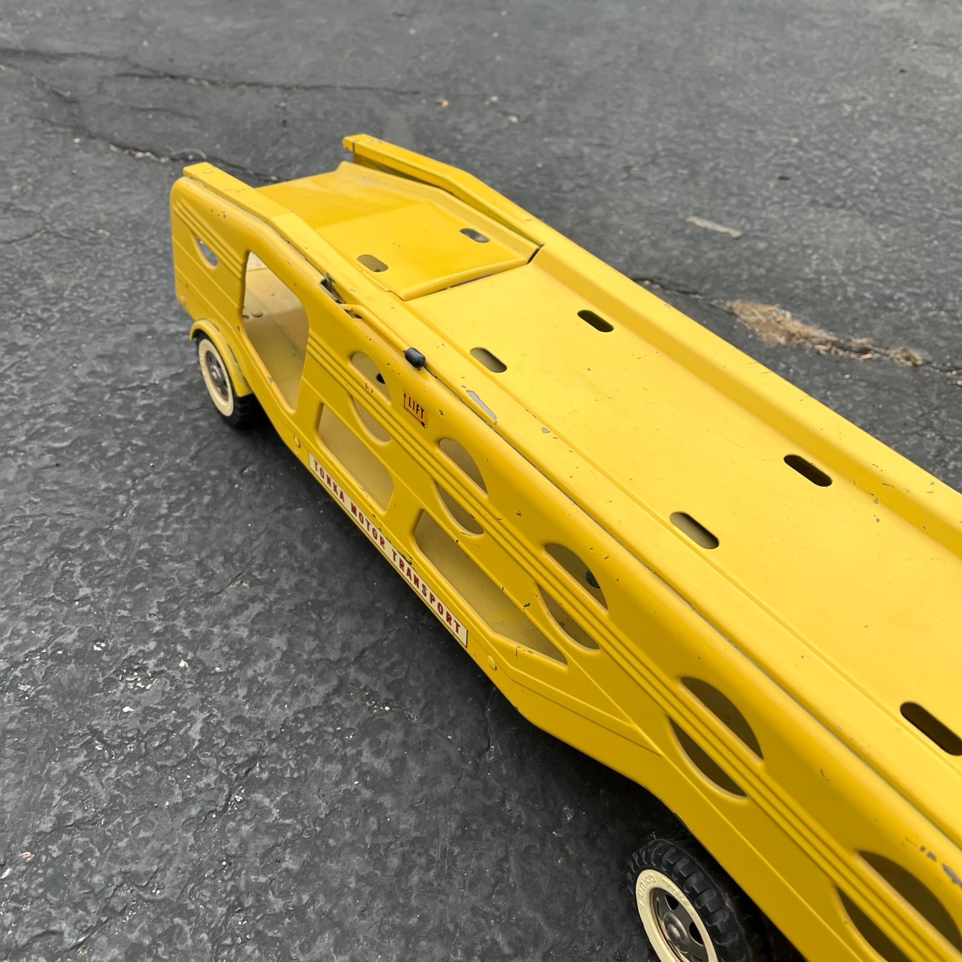Vintage 1960s Tonka Car Hauler Semi Truck Yellow Pressed Steel Toy