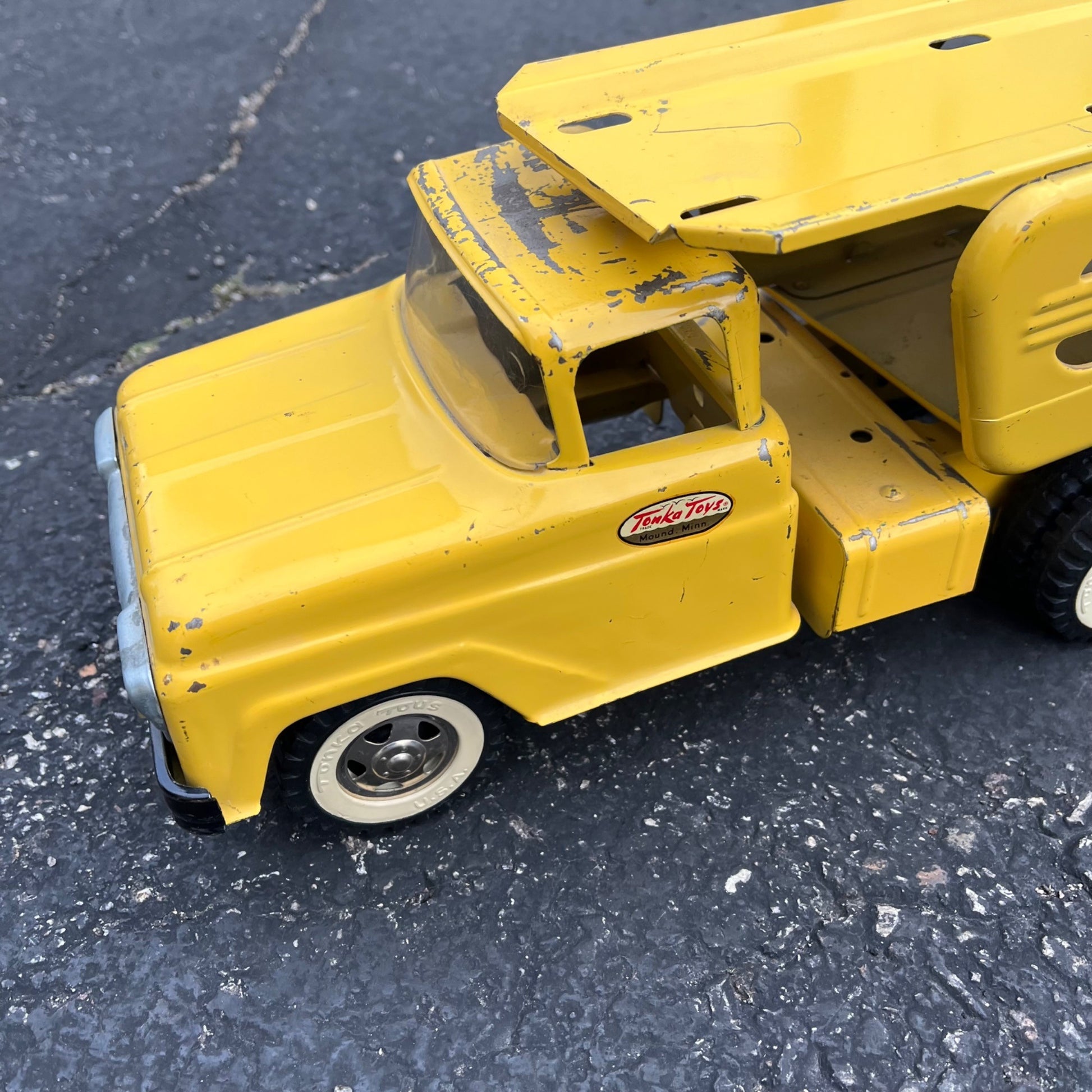 Vintage 1960s Tonka Car Hauler Semi Truck Yellow Pressed Steel Toy