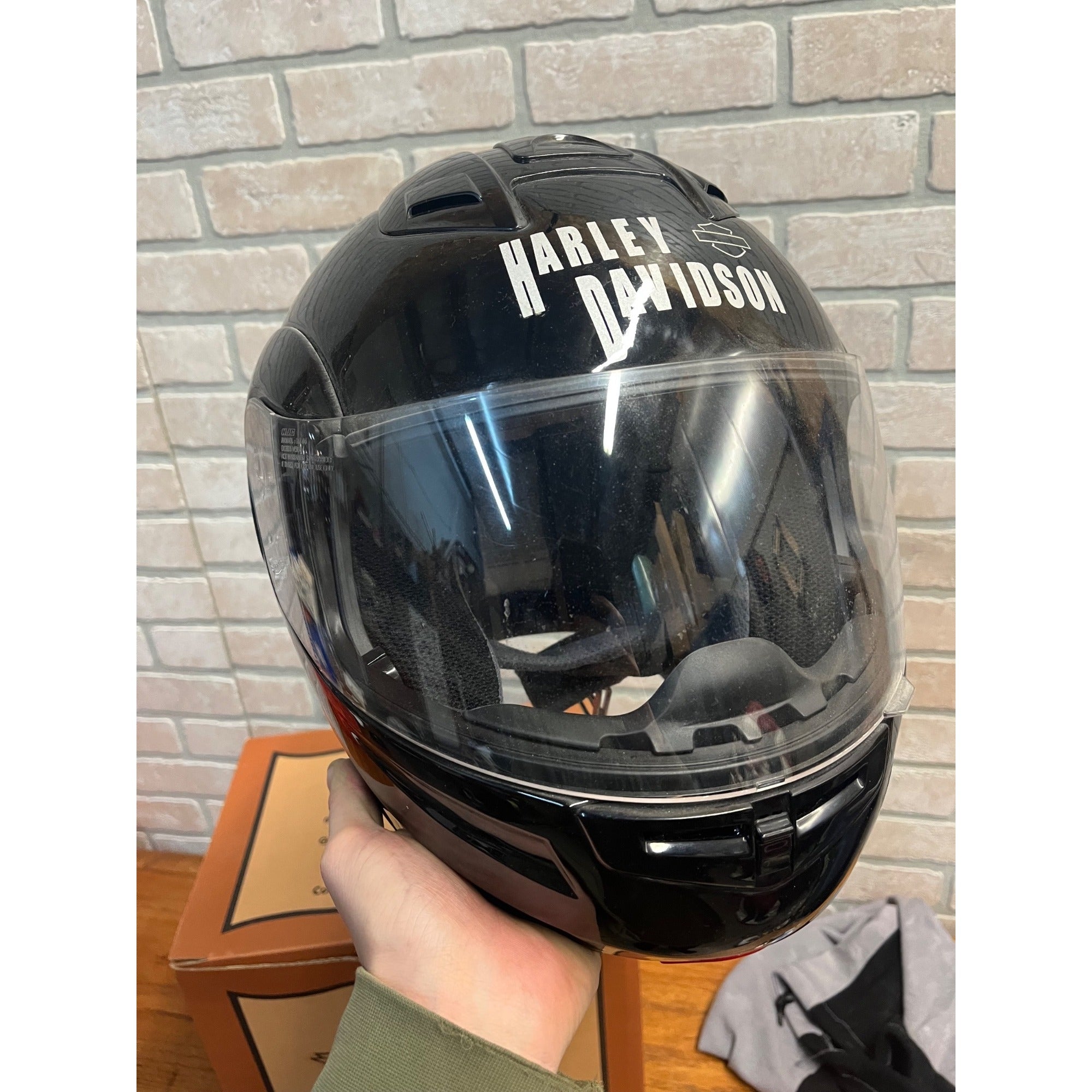 full face harley motorcycle helmets Harley-Davidson Pilot II 2-in-1 Willie G Skull Helmet, Matte Gunship Grey A maximum coverage favorite that celebrates Willie G What full face helmet goes