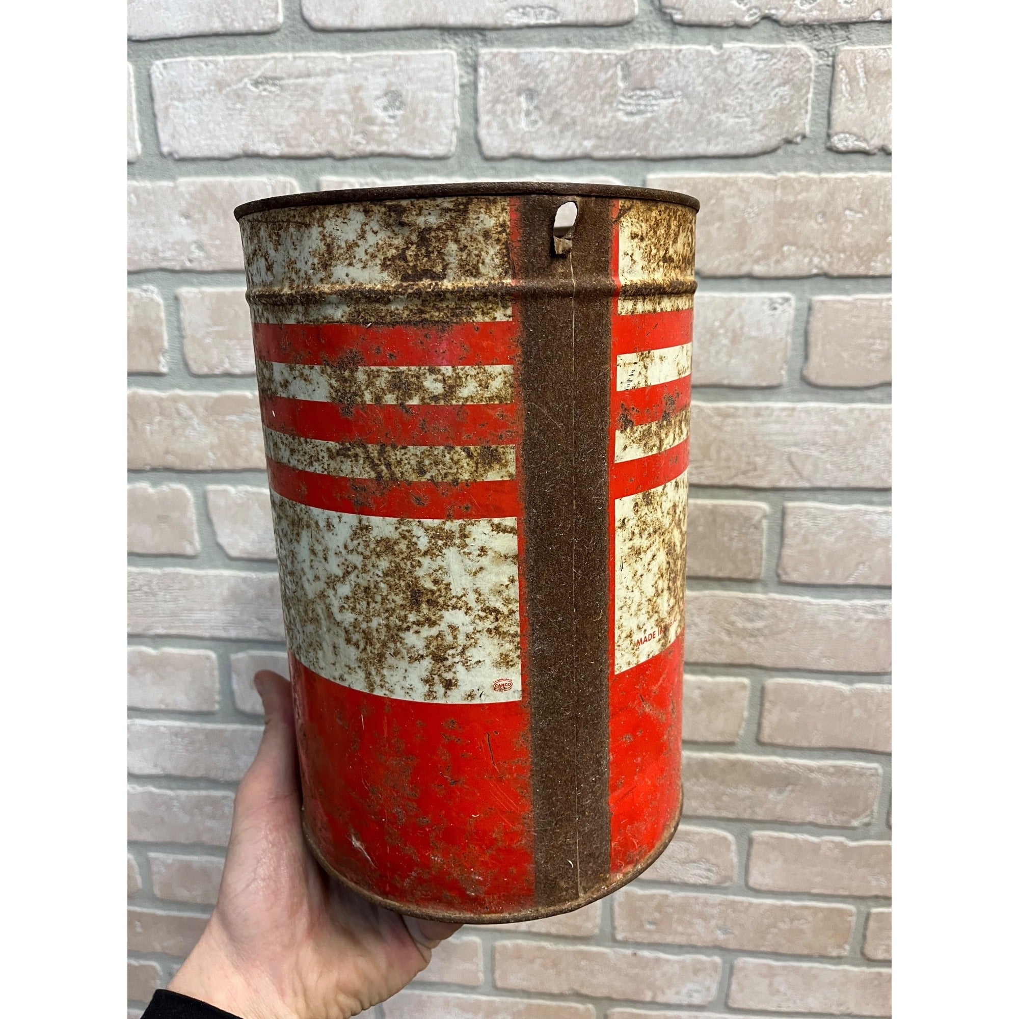 1940s Cities Service Can Premium Koolmotor 5 Quart Oil Red White