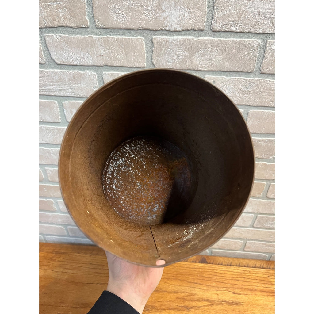 1940s Cities Service Can Premium Koolmotor 5 Quart Oil Red White