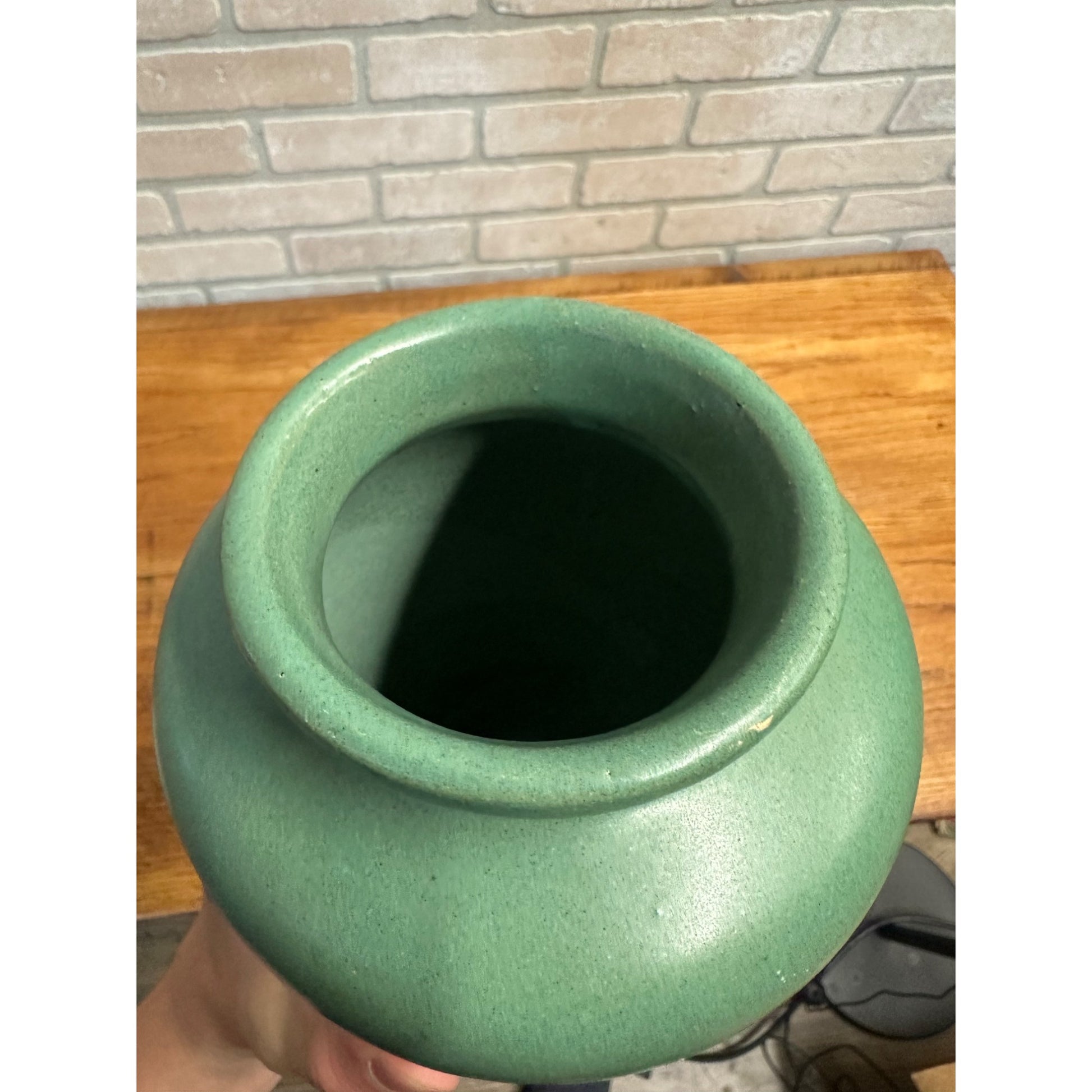 Vintage Zanesville Pottery Arts & Crafts Tobacco Leaf Vase Matte Green