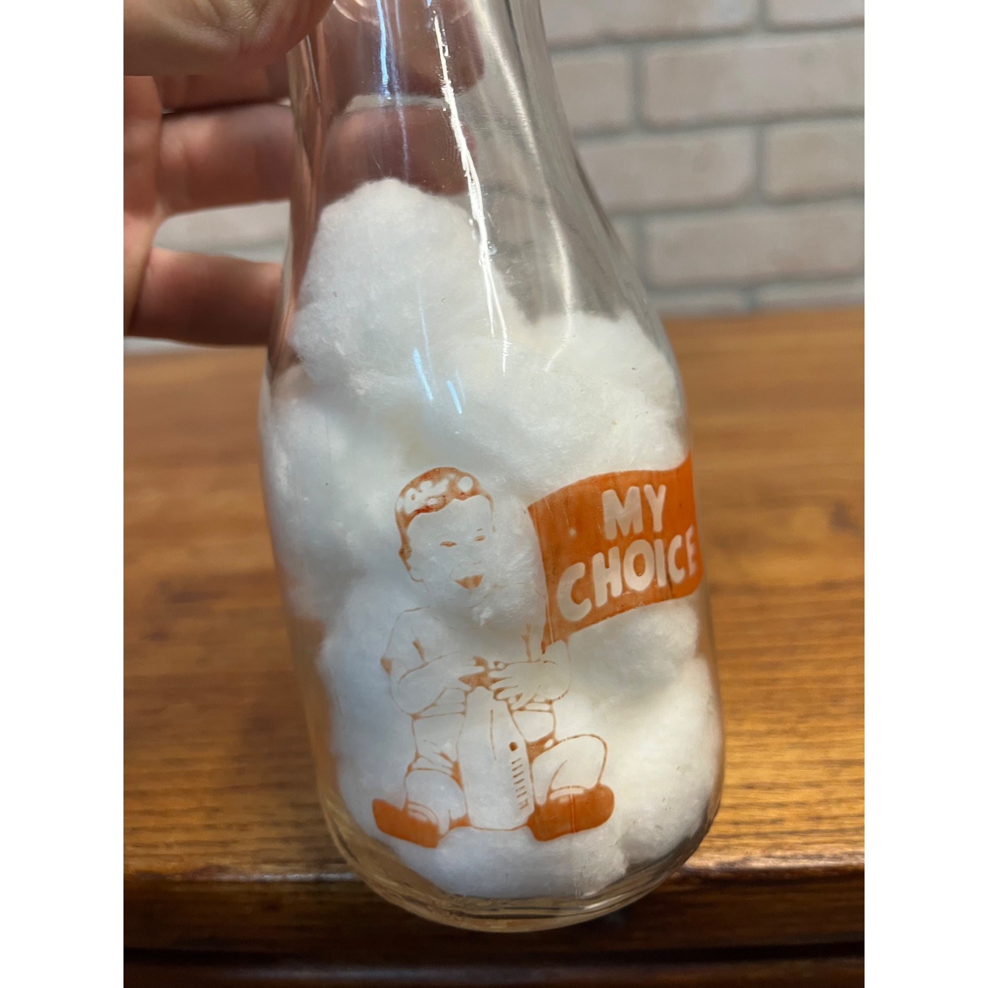 Vintage Decorah Dairy West Bend Wisconsin TSPQ Milk Bottle Pint WI Wis