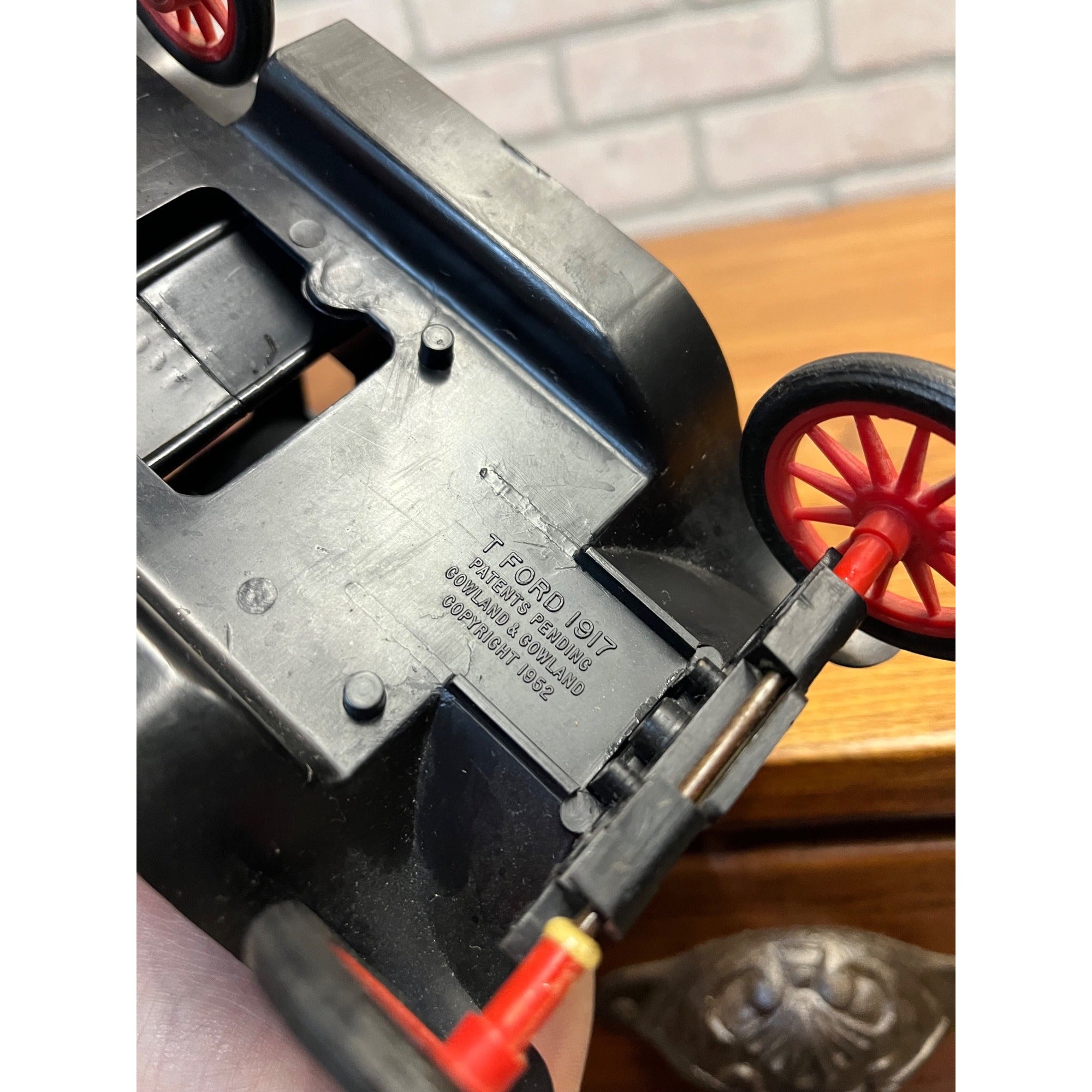 1917 Ford Model T 8" Plastic Toy Car by Revell 1:16 Scale Cowland & Cowland