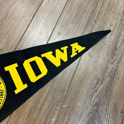 1960s IOWA UNIVERSITY VINTAGE FELT PENNANT LARGE FABRIC BLACK EAGLE