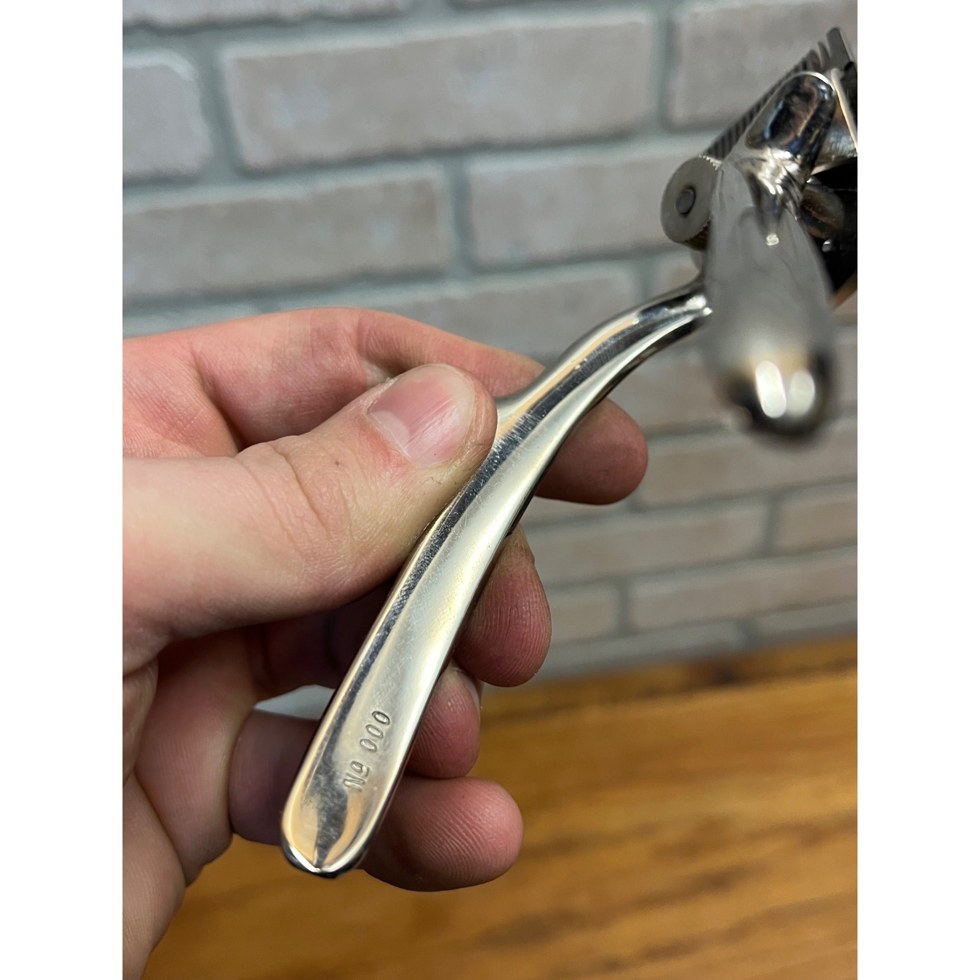 Vintage 1930s Cutiecut Hair Clipper Barber Hand Held w/ Original Box - Germany