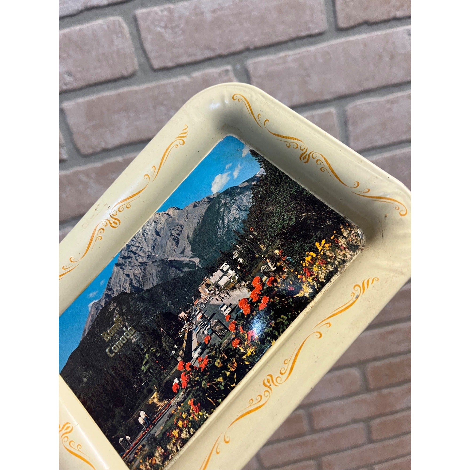 Vintage 1960s Banff Canada Souvenir Tin Metal Trinket Tray Ashtray National Park