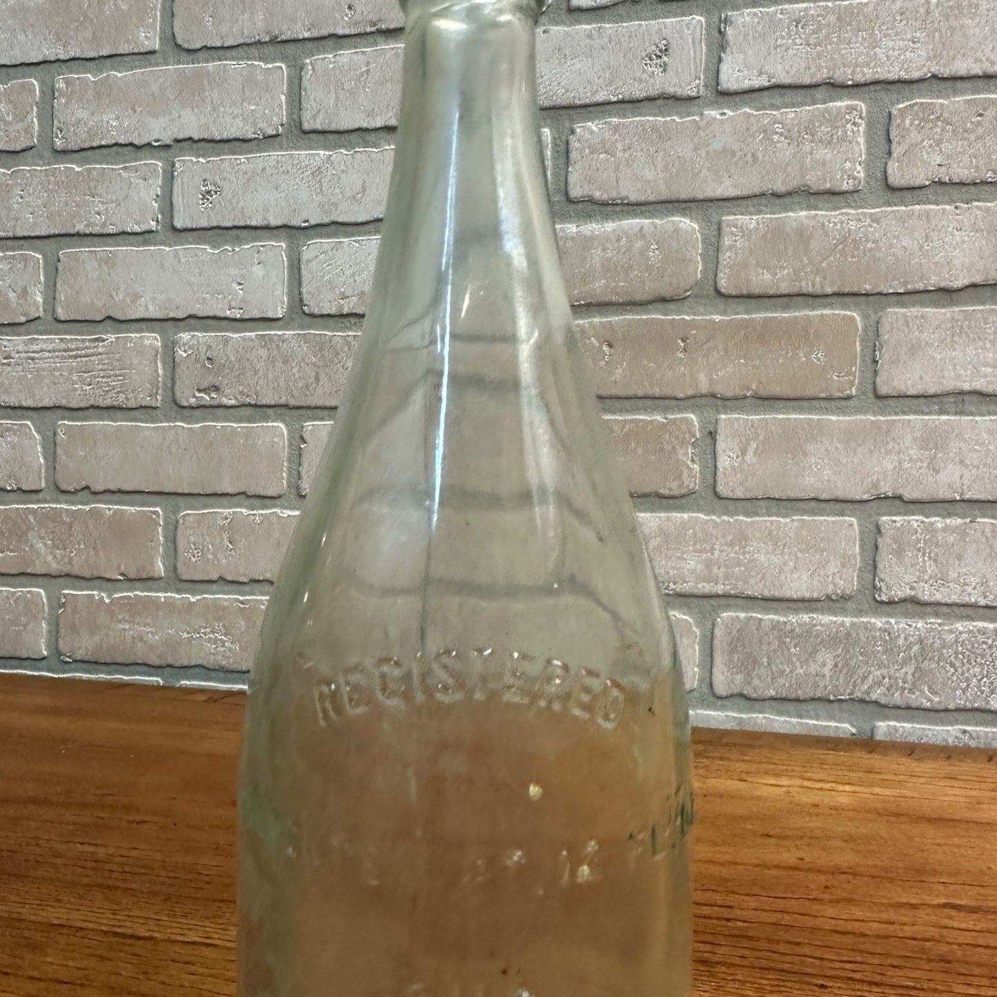 Vintage H. Nehring & Sons Fond du Lac Glass Soda Bottle 1pt 12oz