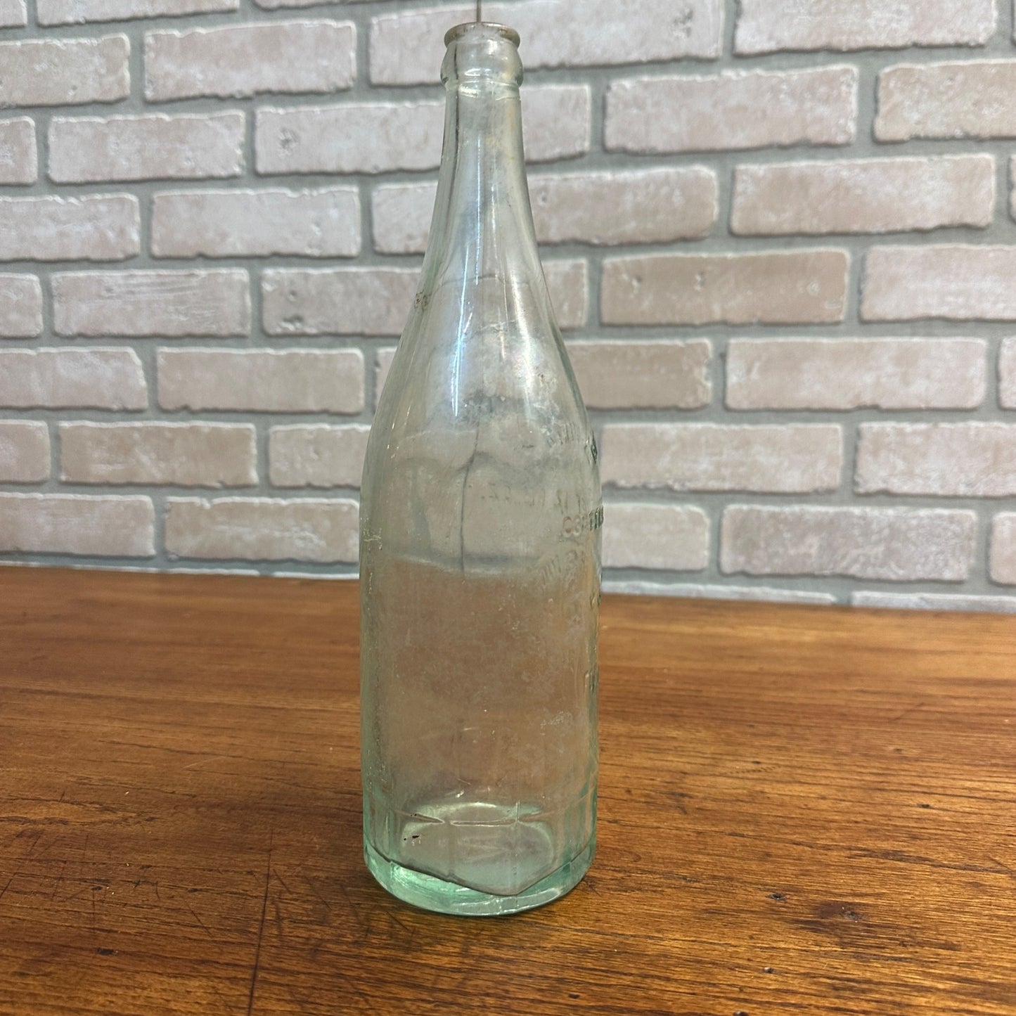 Vintage H. Nehring & Sons Fond du Lac Glass Soda Bottle 1pt 12oz