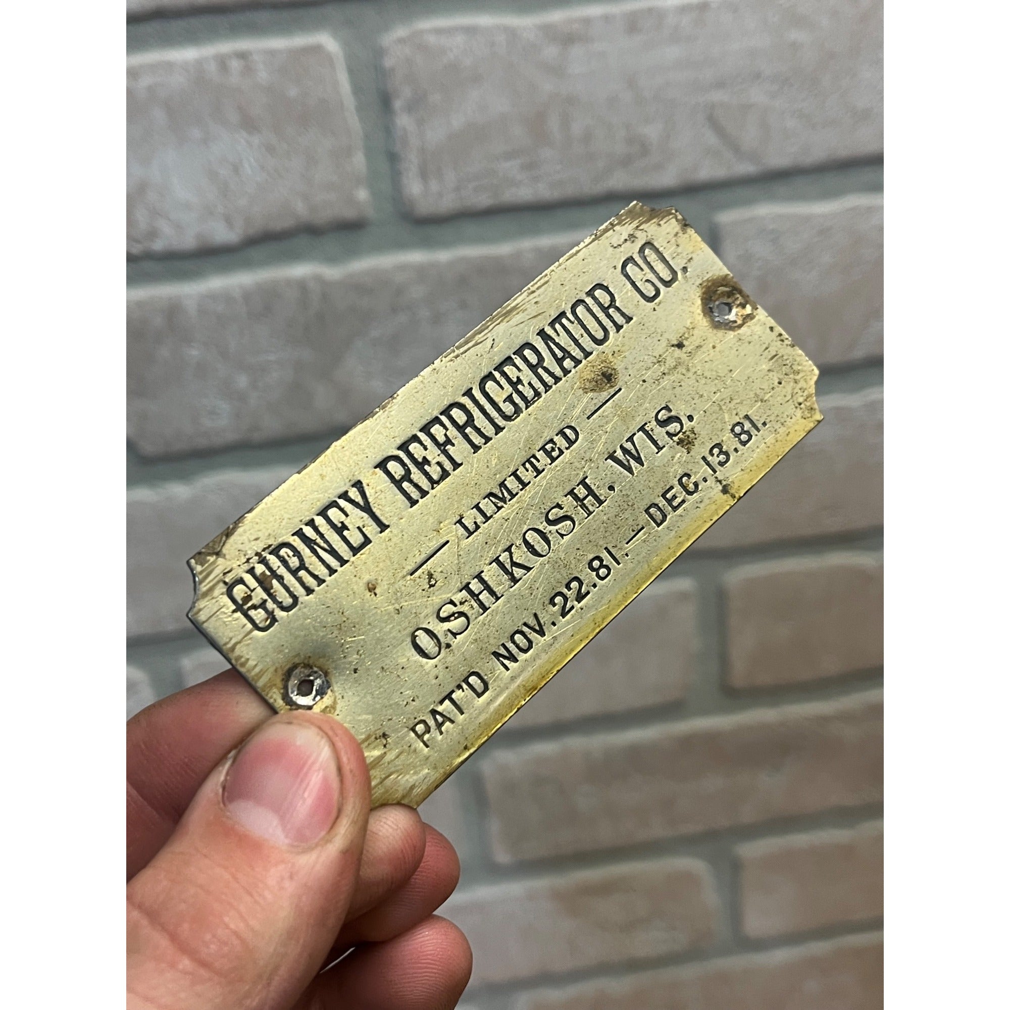Vintage 1900s Gurney Refrigerator Co Ice Box Emblem Tag Oshkosh Wis Wi Wisconsin
