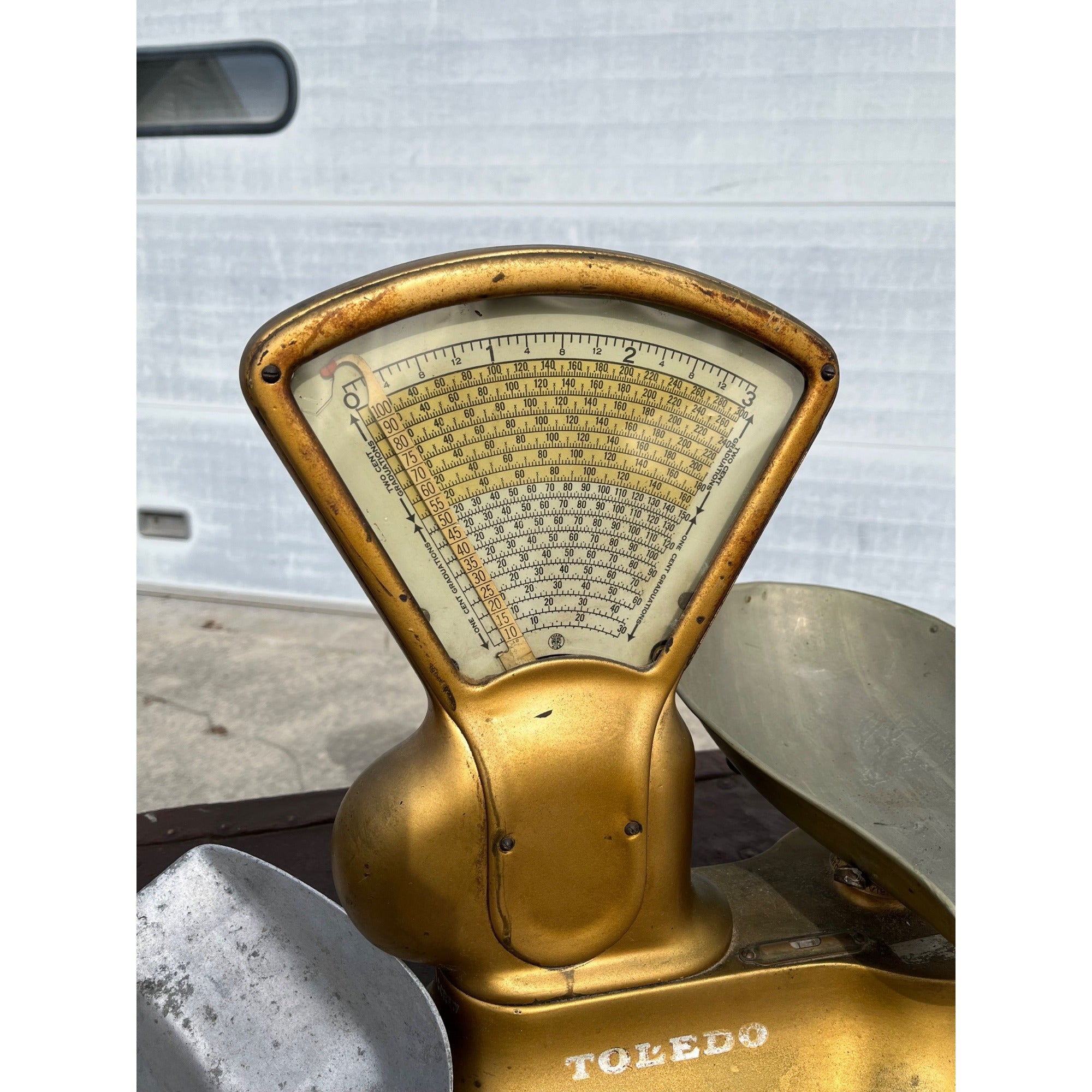 Antique Toldeo 3lb Candy Scale General Store Model 405AR w/ Scoop